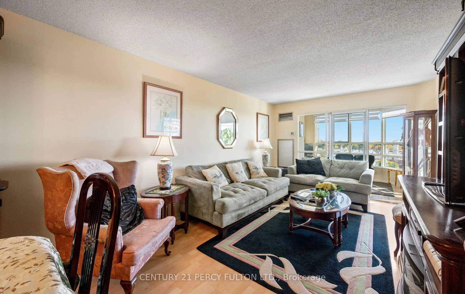 7825 Bayview Avenue #624