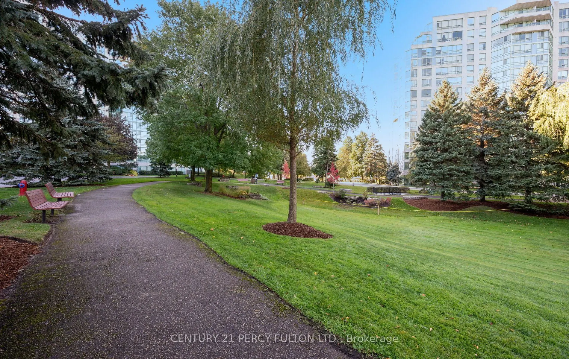 7825 Bayview Avenue #624