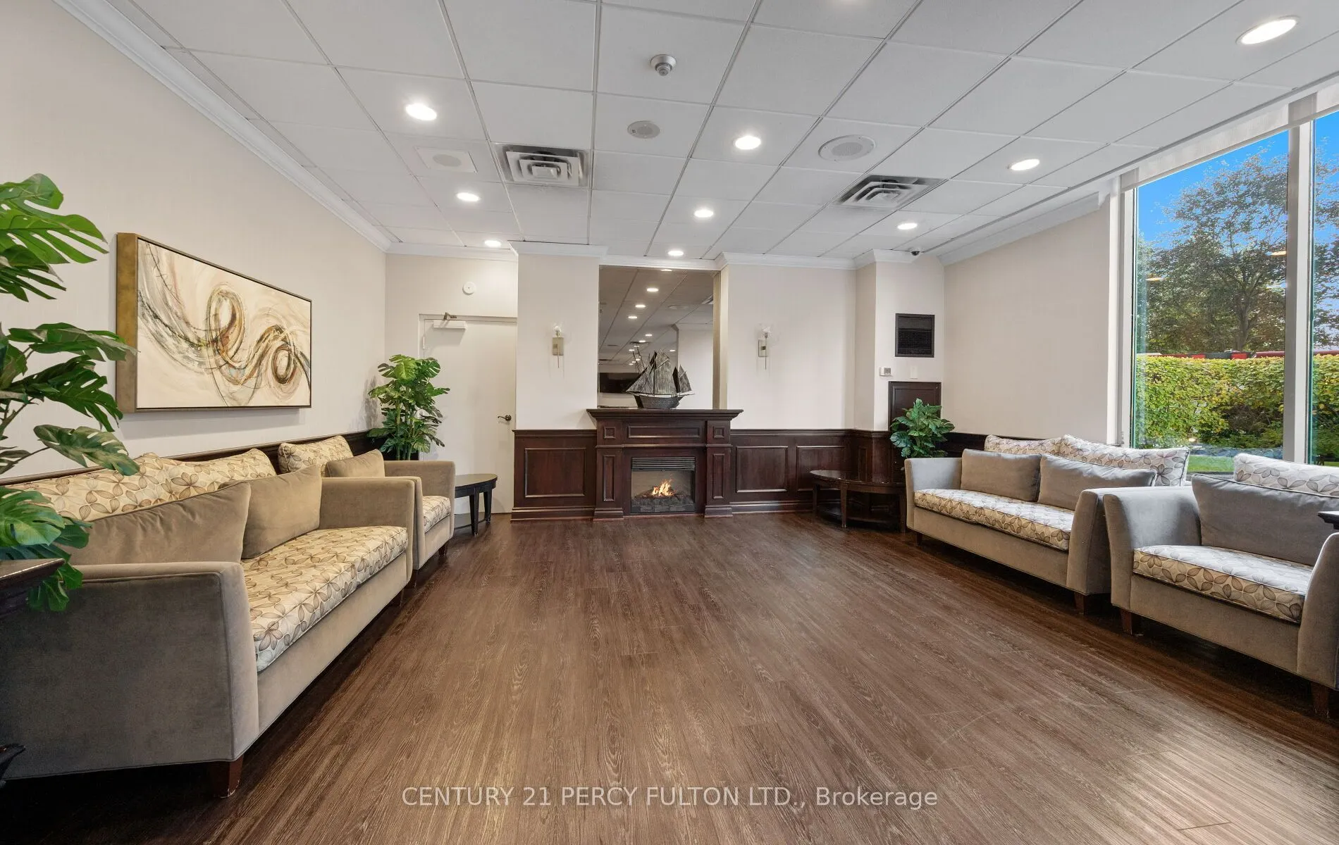 7825 Bayview Avenue #624