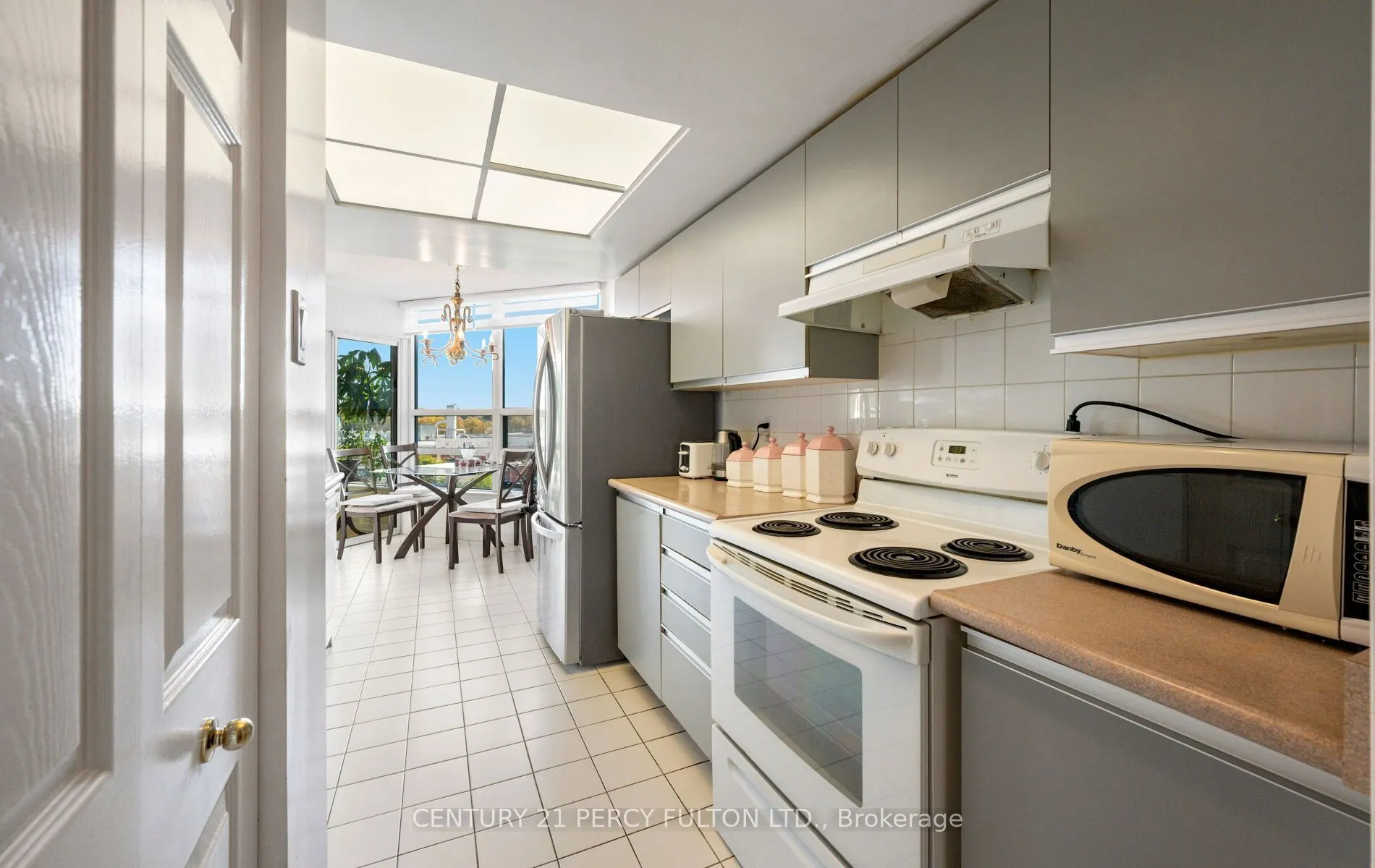 7825 Bayview Avenue #624