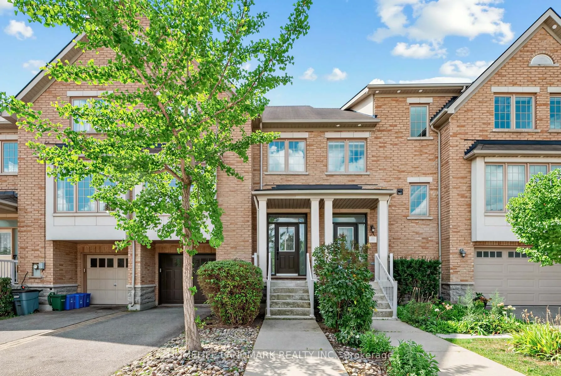 8900 Bathurst Street #27