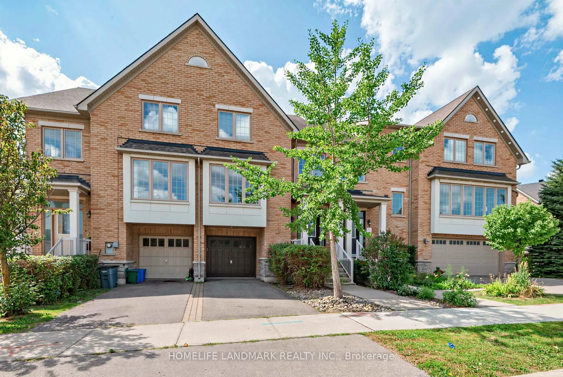 8900 Bathurst Street #27