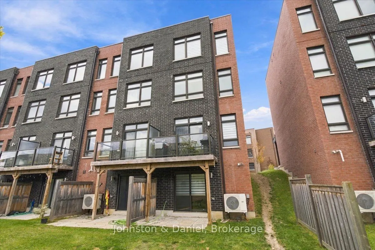 106 Dalhousie Street