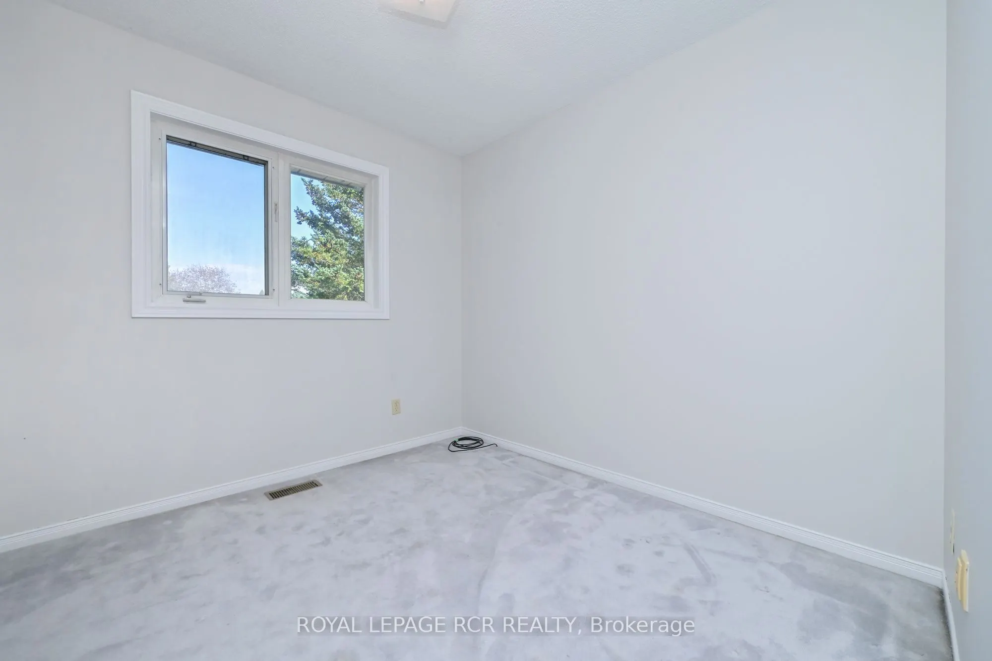 7 Moore Avenue