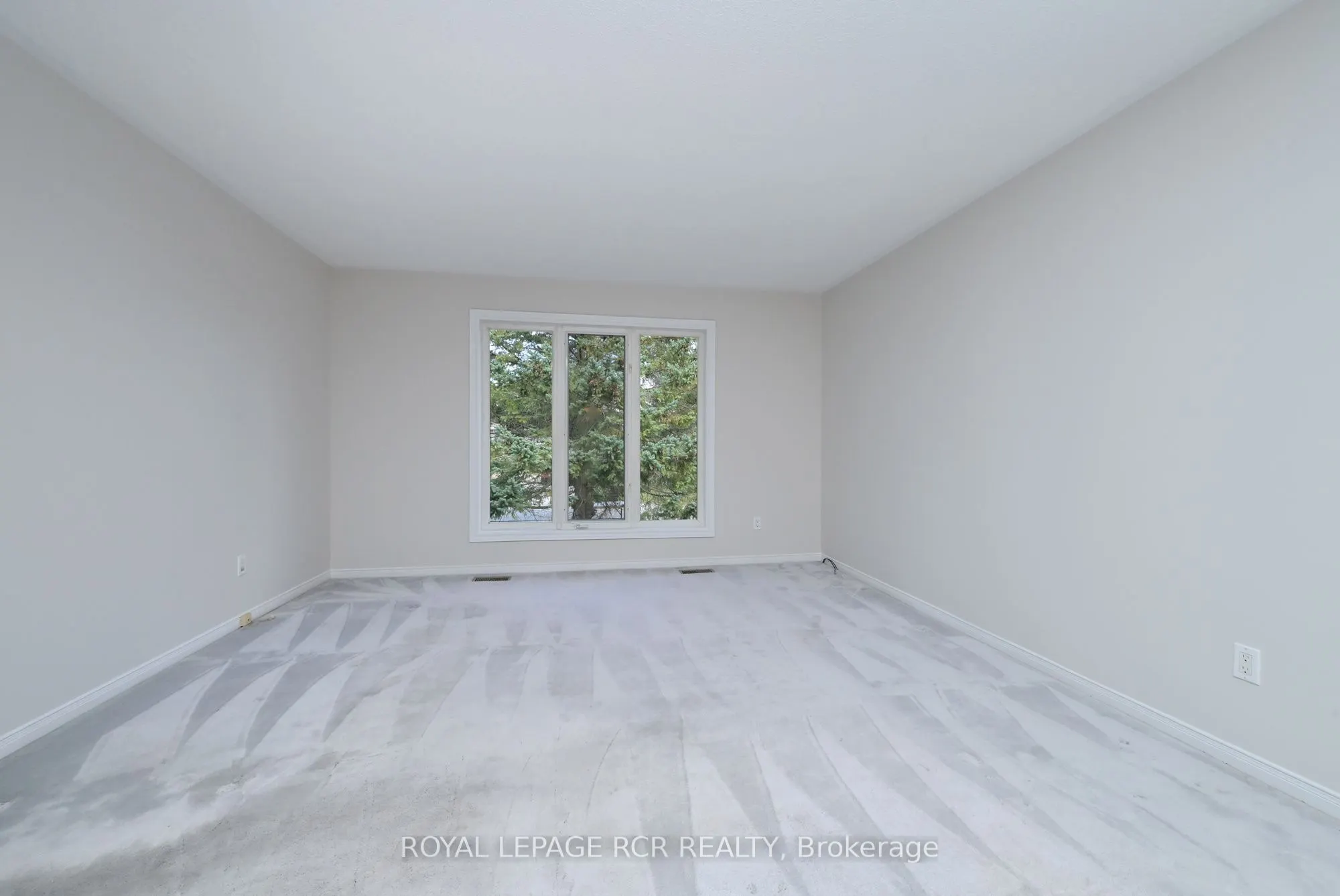 7 Moore Avenue
