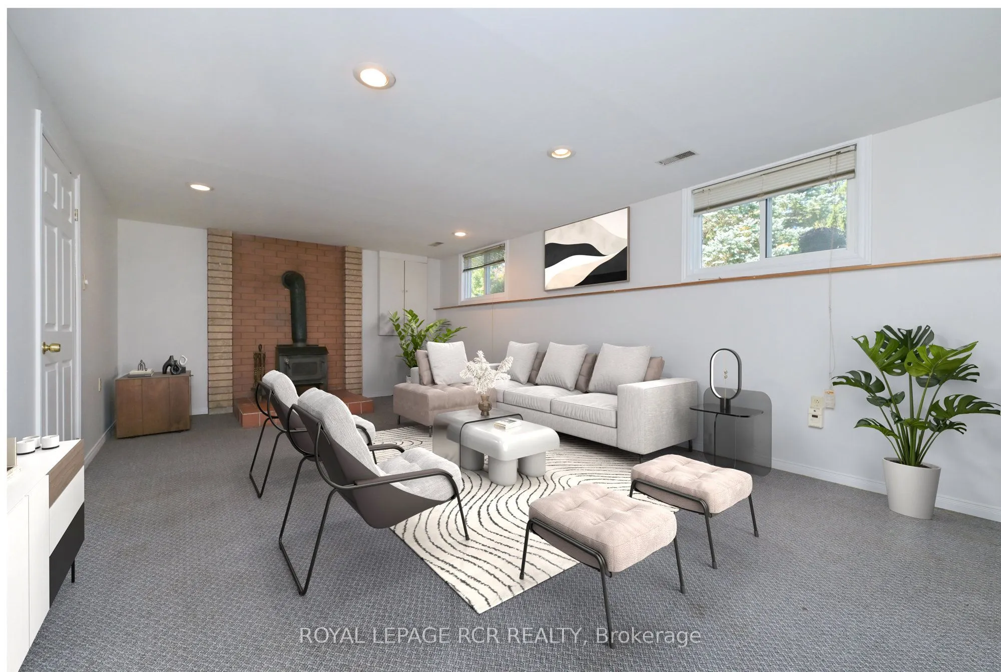 7 Moore Avenue