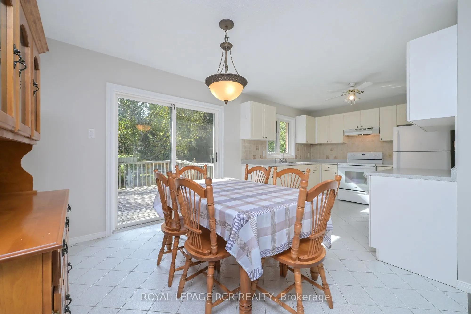 7 Moore Avenue