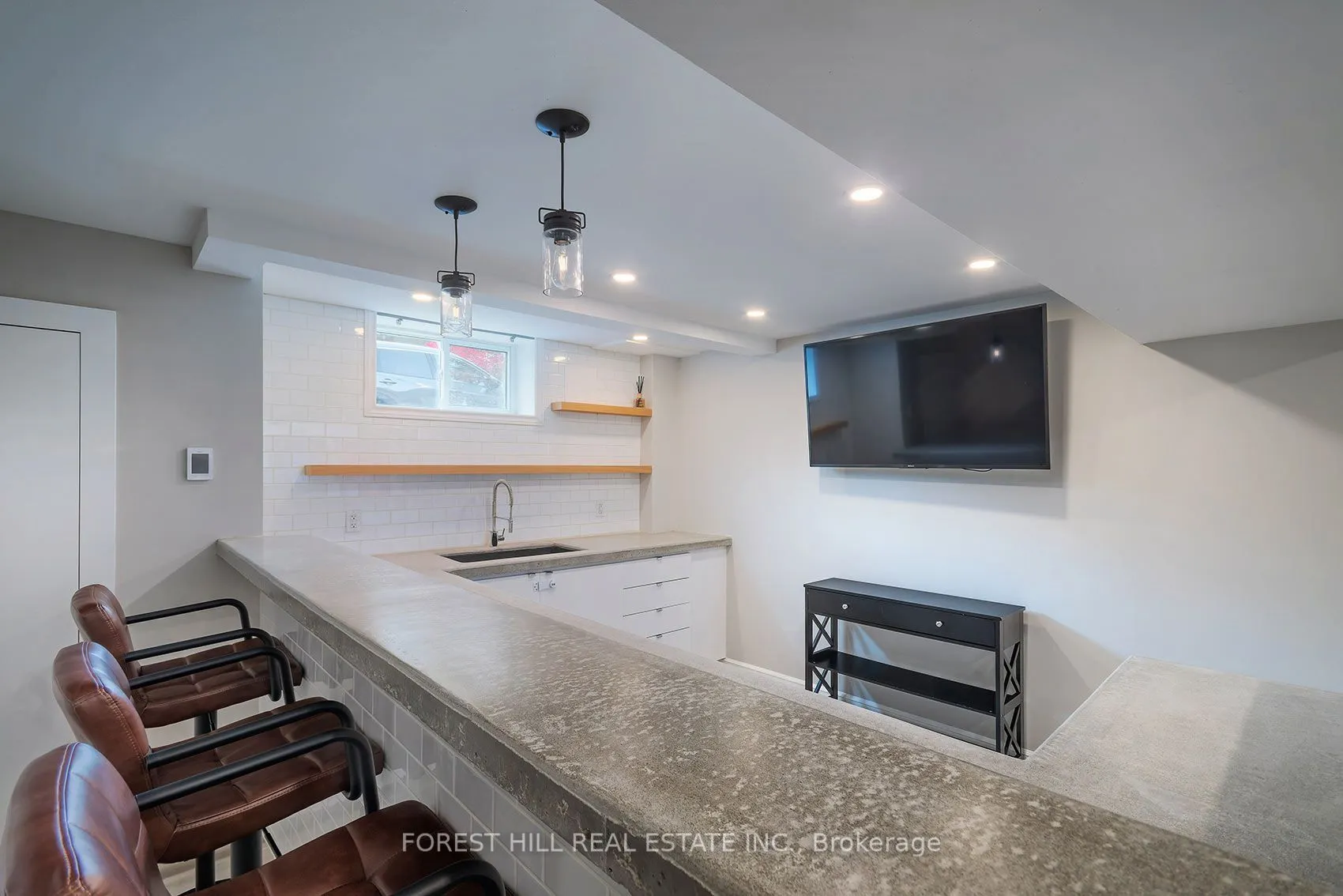 120 Cherrywood Drive