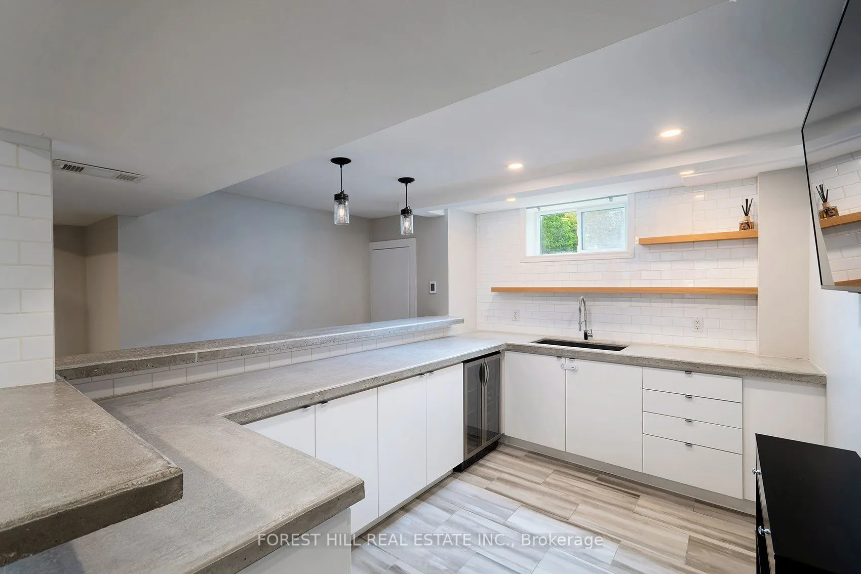120 Cherrywood Drive