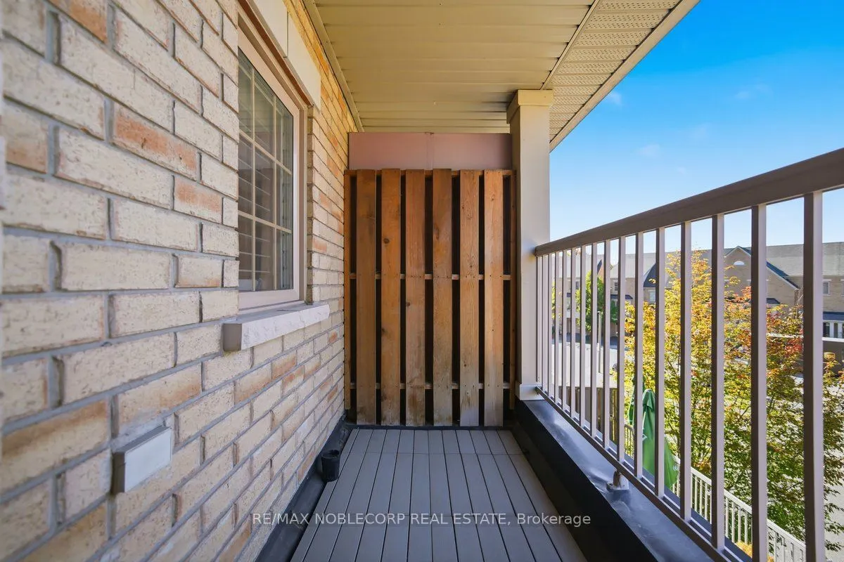 8900 Bathurst Street #37