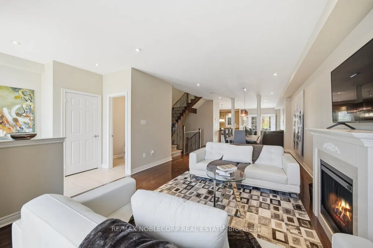 8900 Bathurst Street #37
