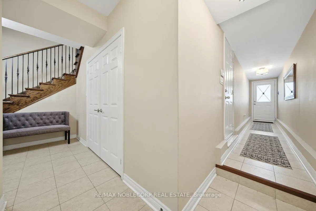 8900 Bathurst Street #37