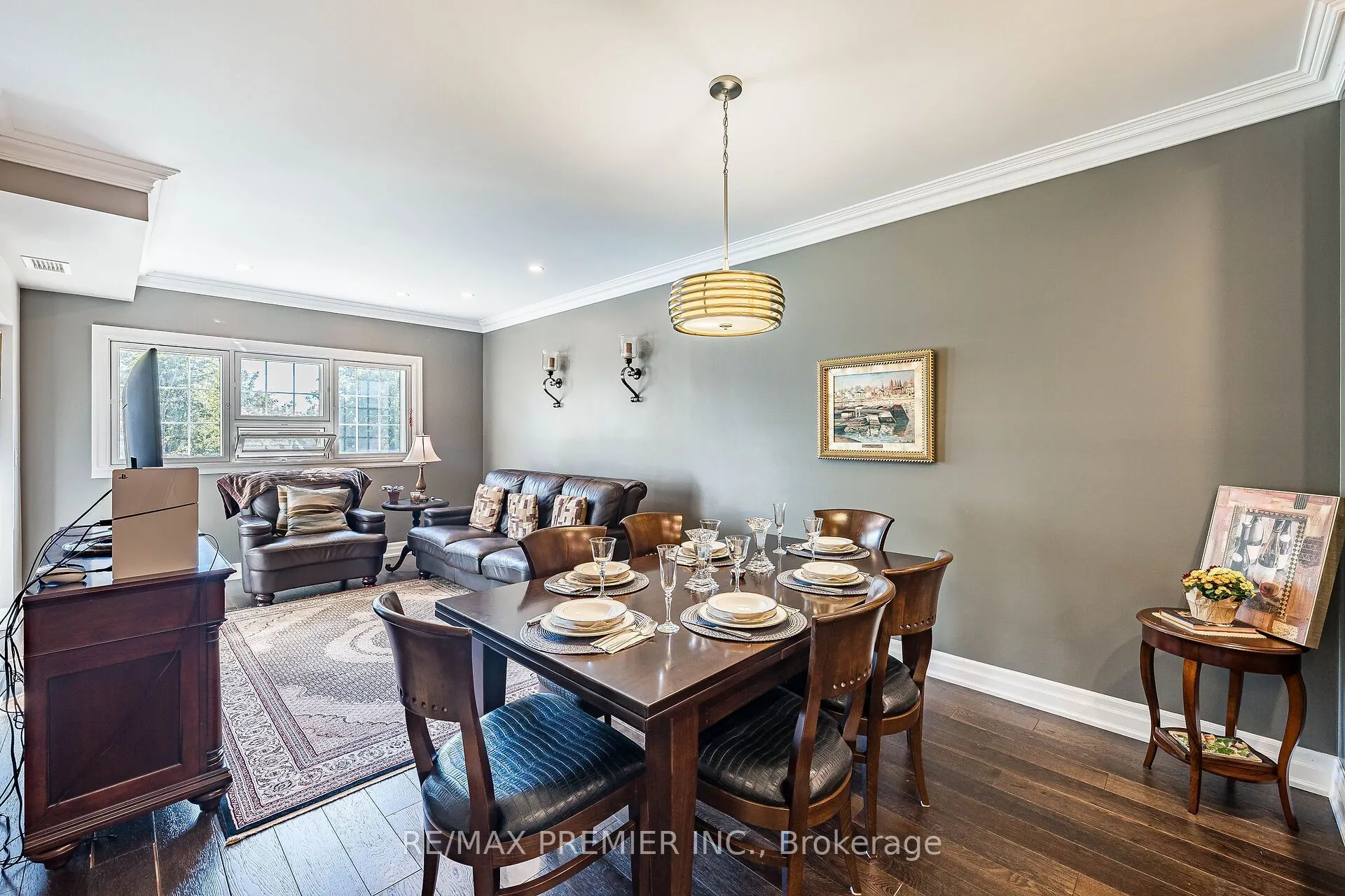 9451 Jane Street #304