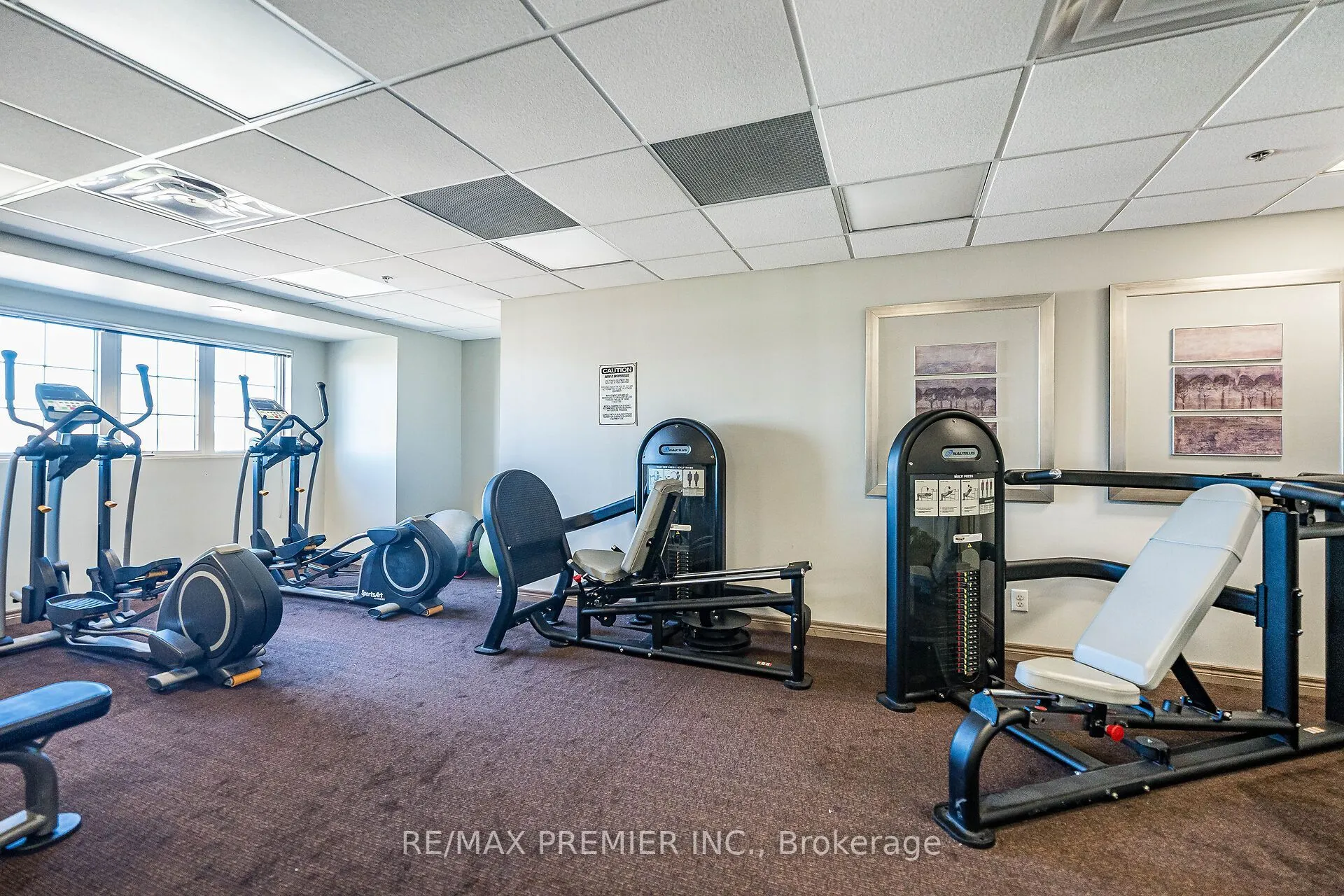 9451 Jane Street #304
