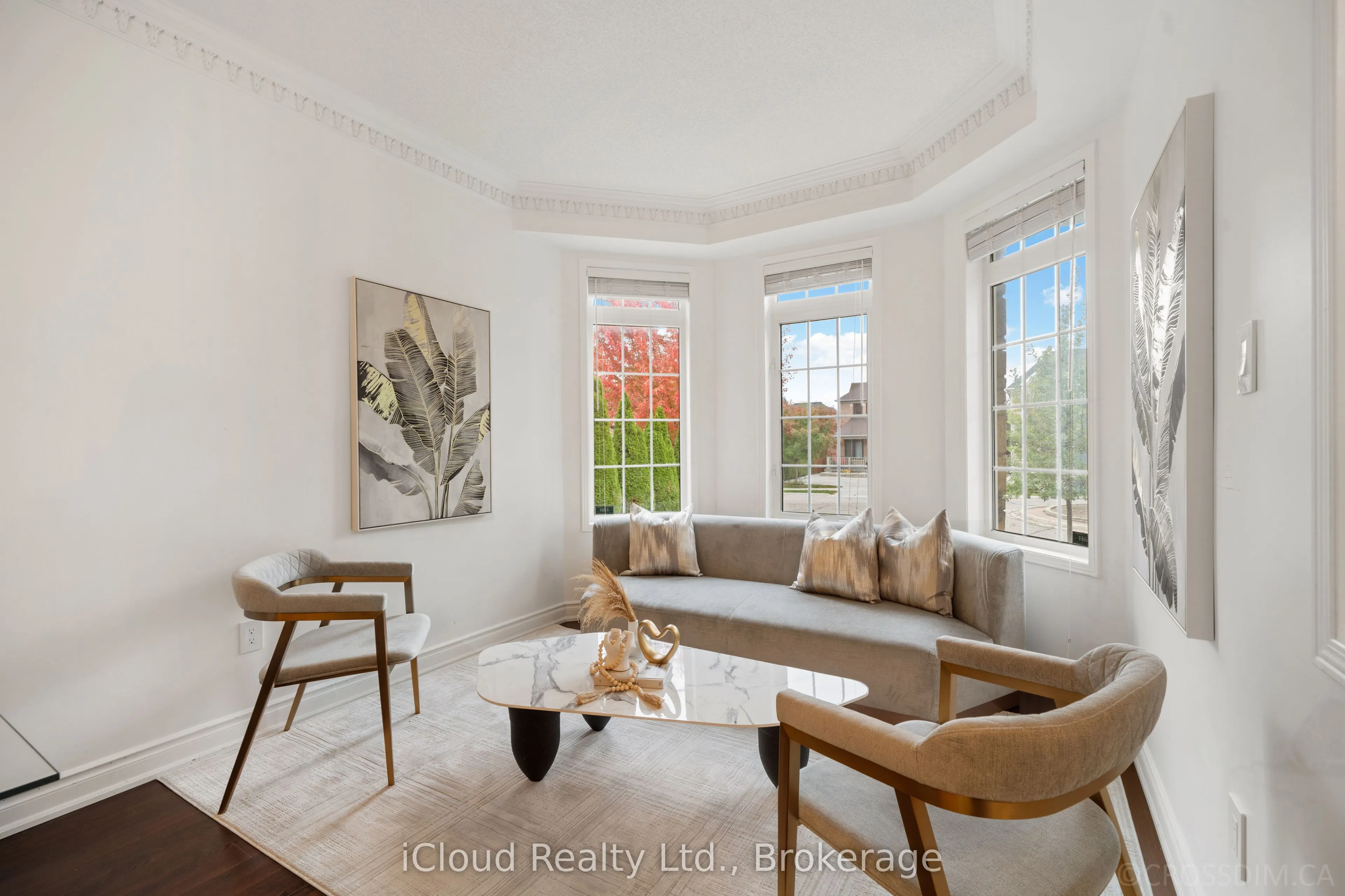 60 Tuscana Boulevard