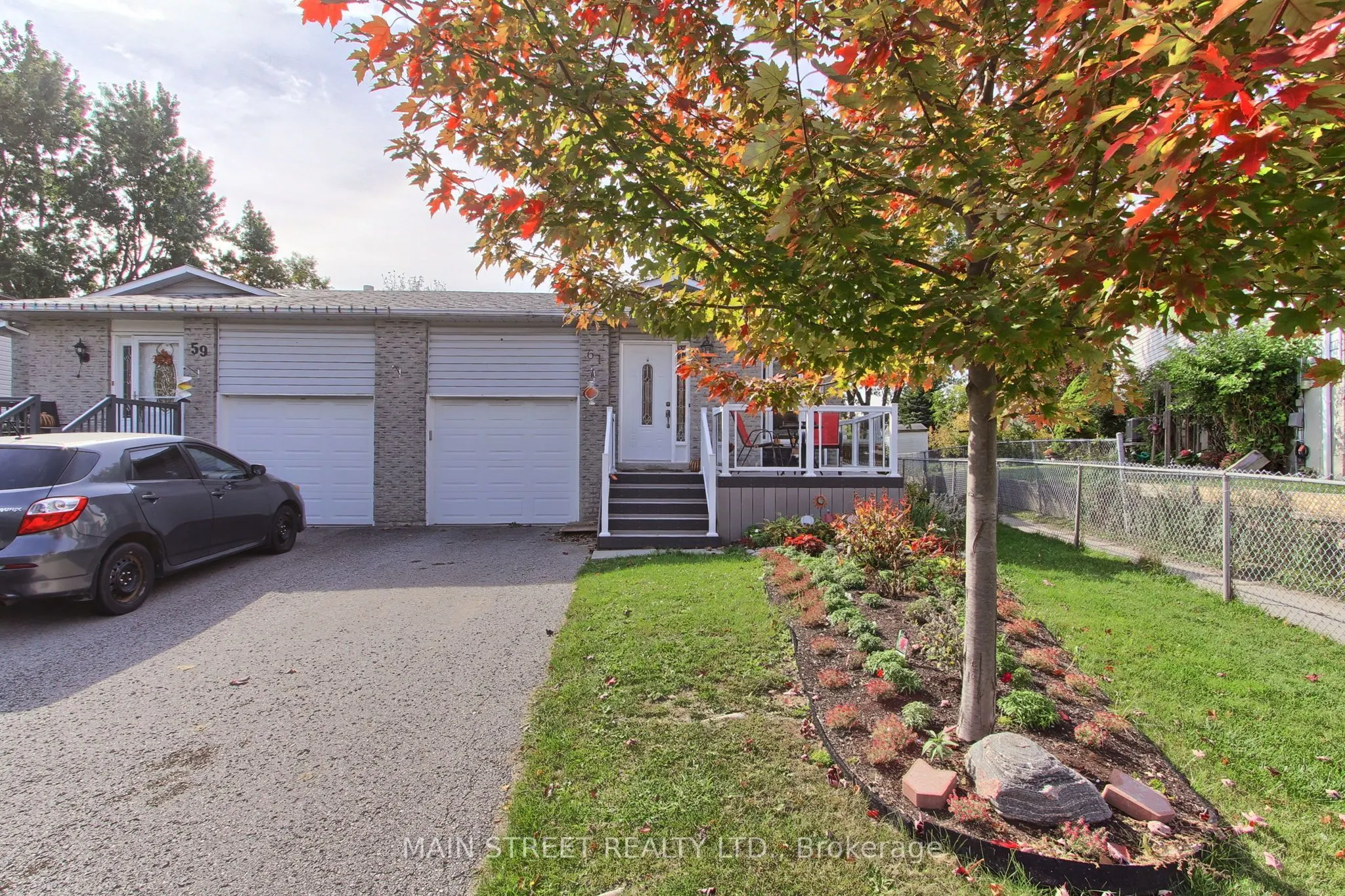 61 Hudson Crescent