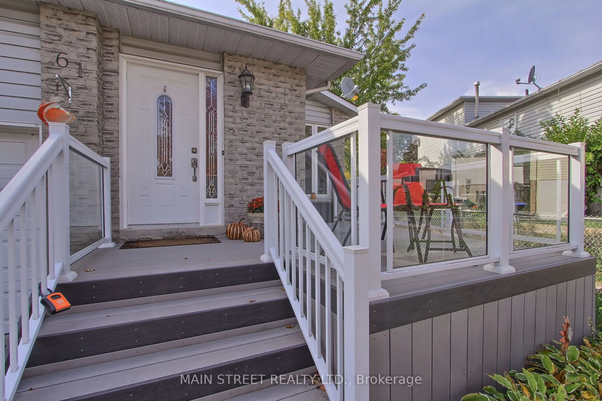 61 Hudson Crescent