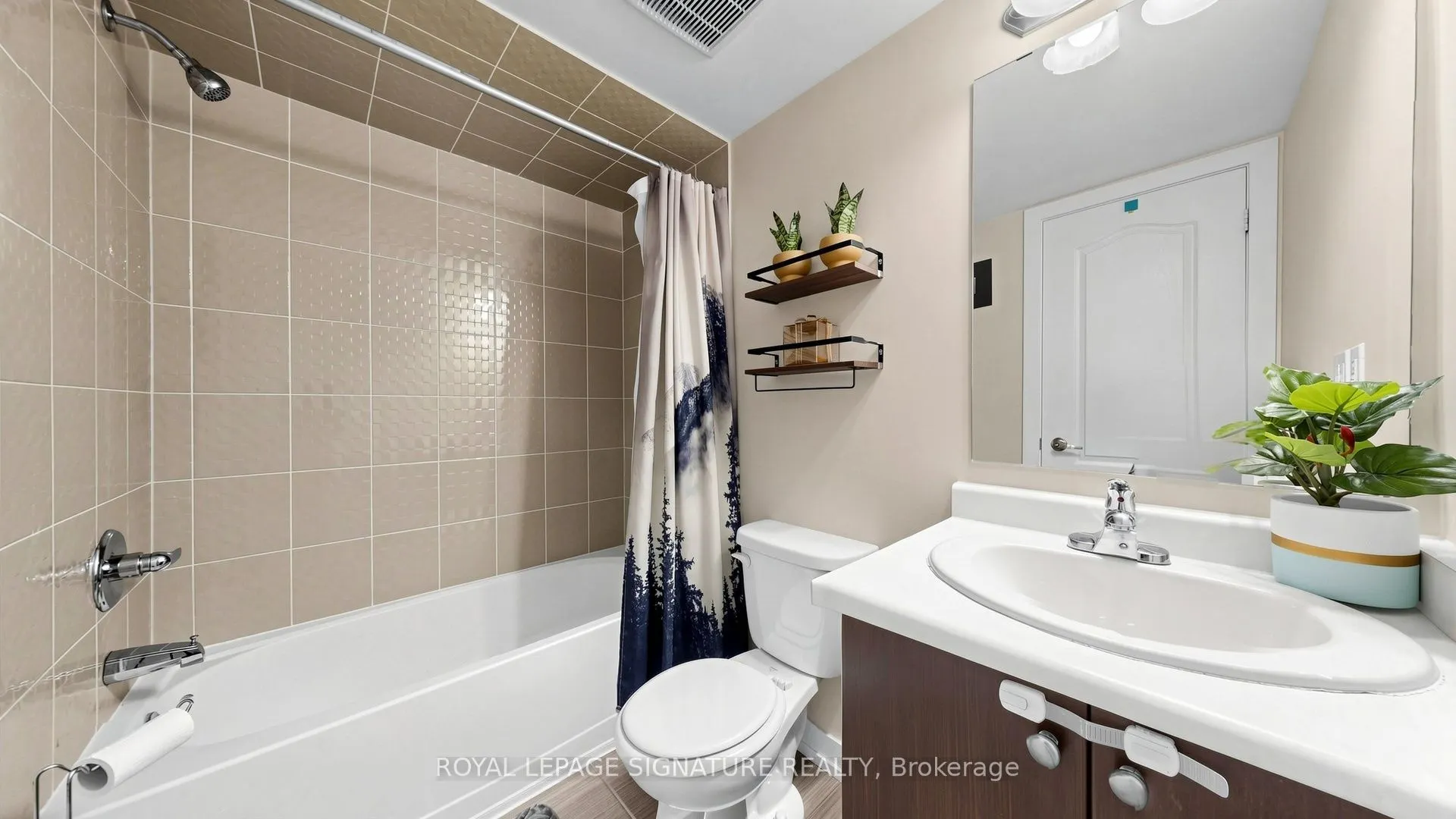 1 Blanche Lane #801