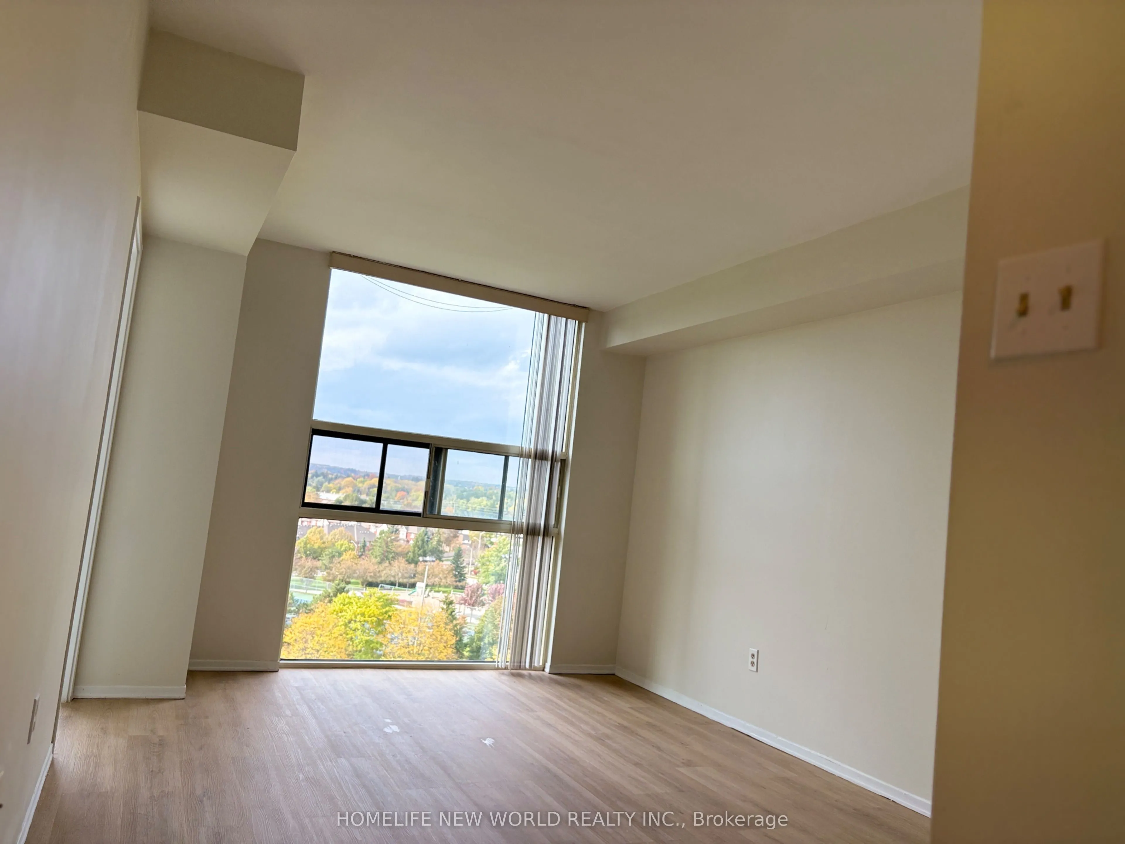 40 Harding Boulevard #1117