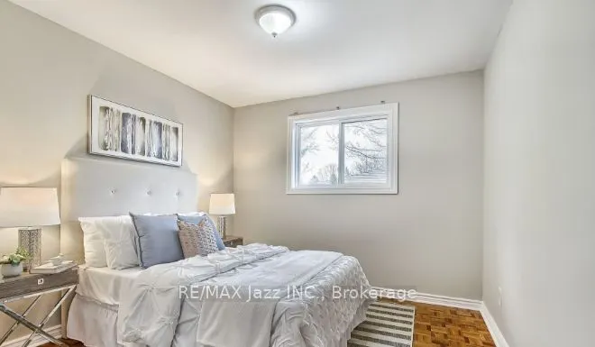 676 Mountview Place