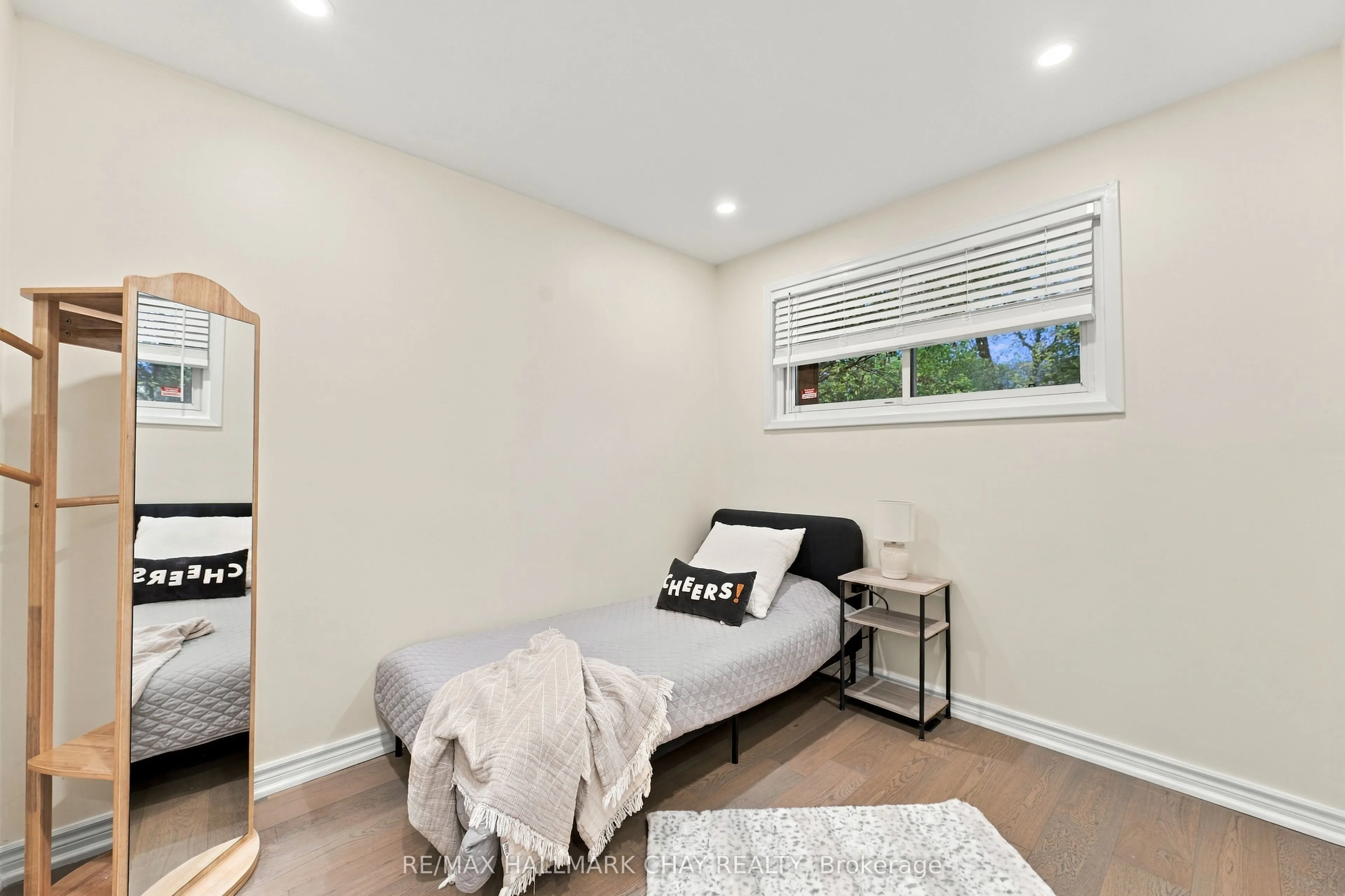 11 Davidson Road