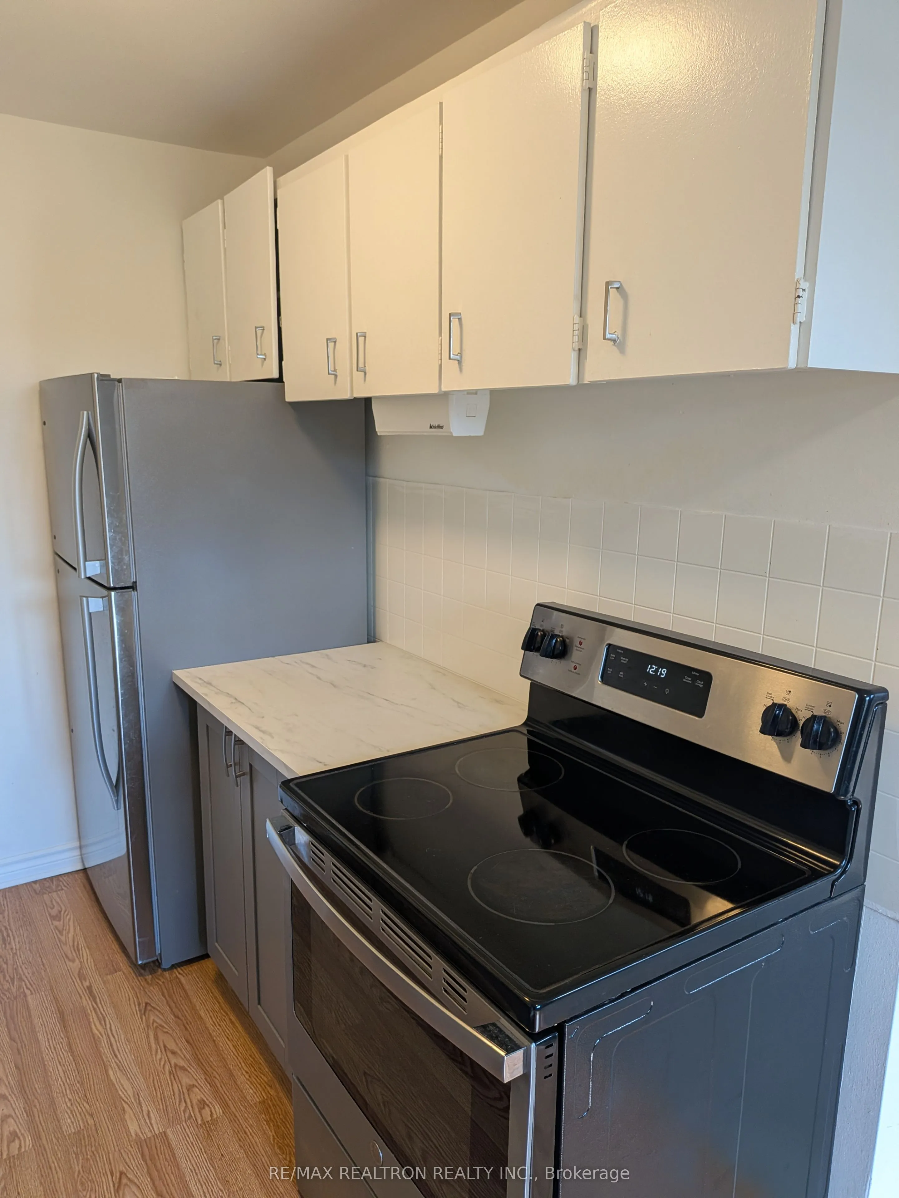 35 Huron Heights Drive #15