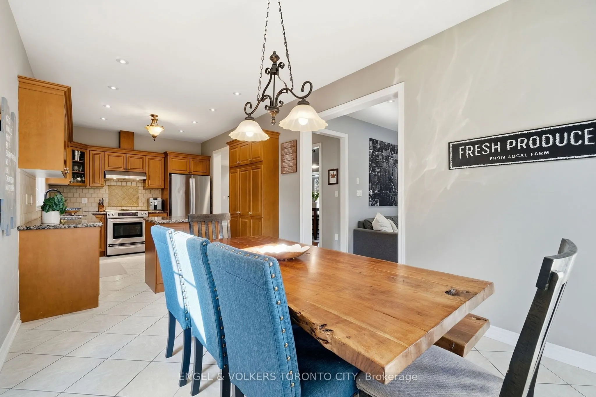 311 Maria Antonia Road