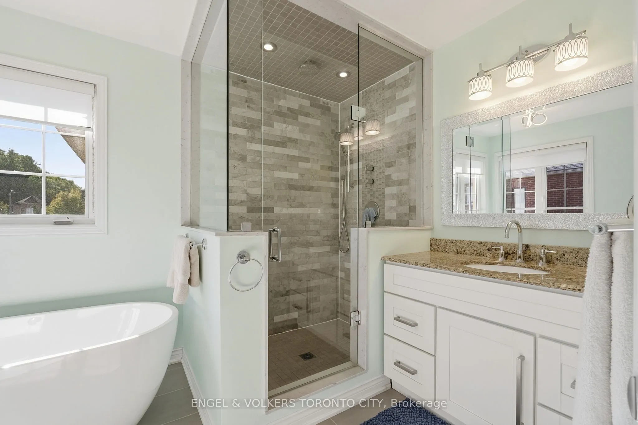 311 Maria Antonia Road