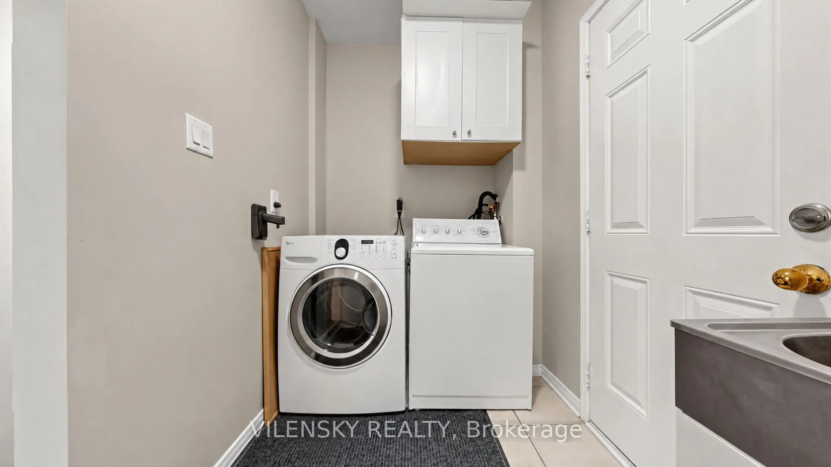 66 Catalpa Crescent