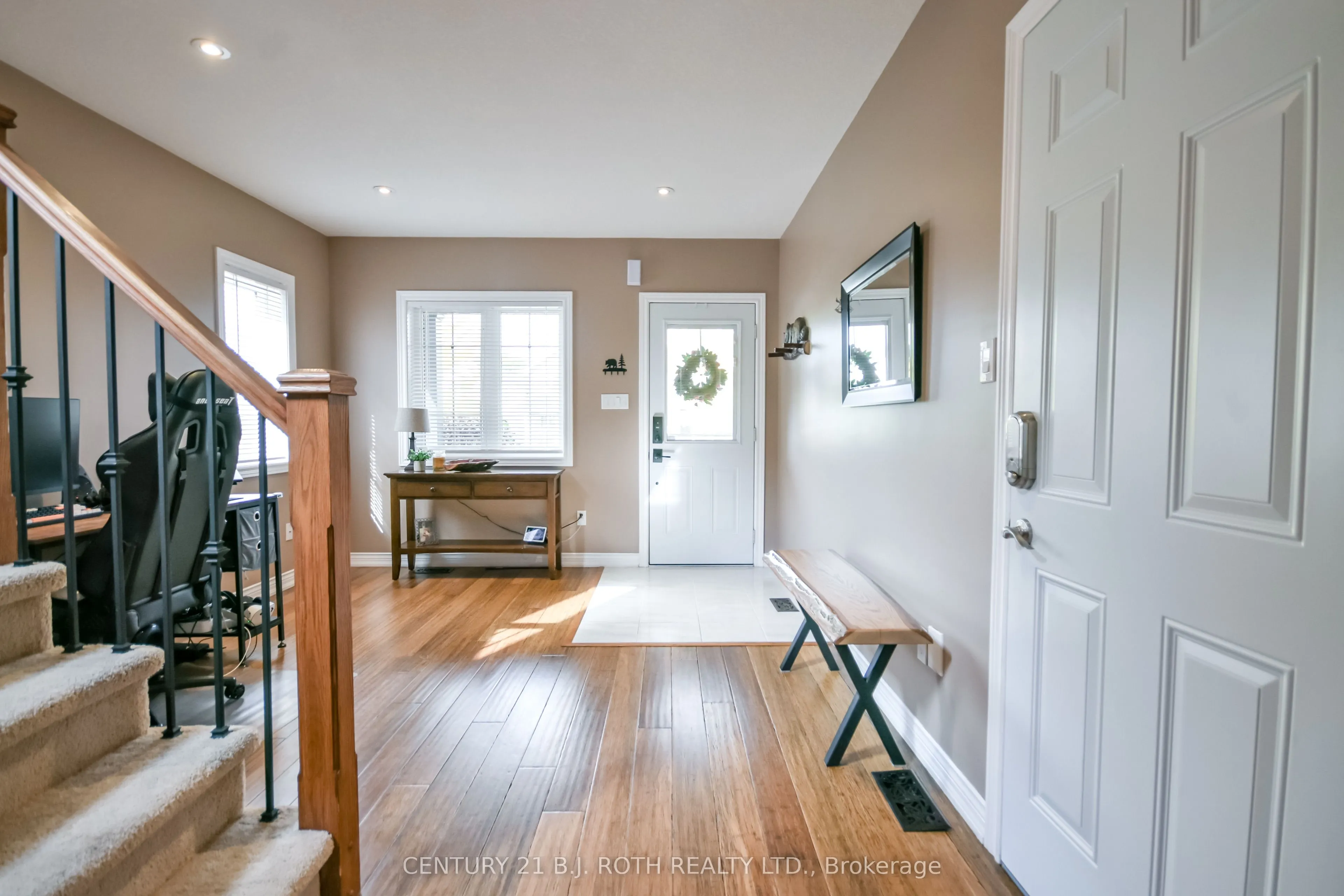 114 Stonemount Crescent