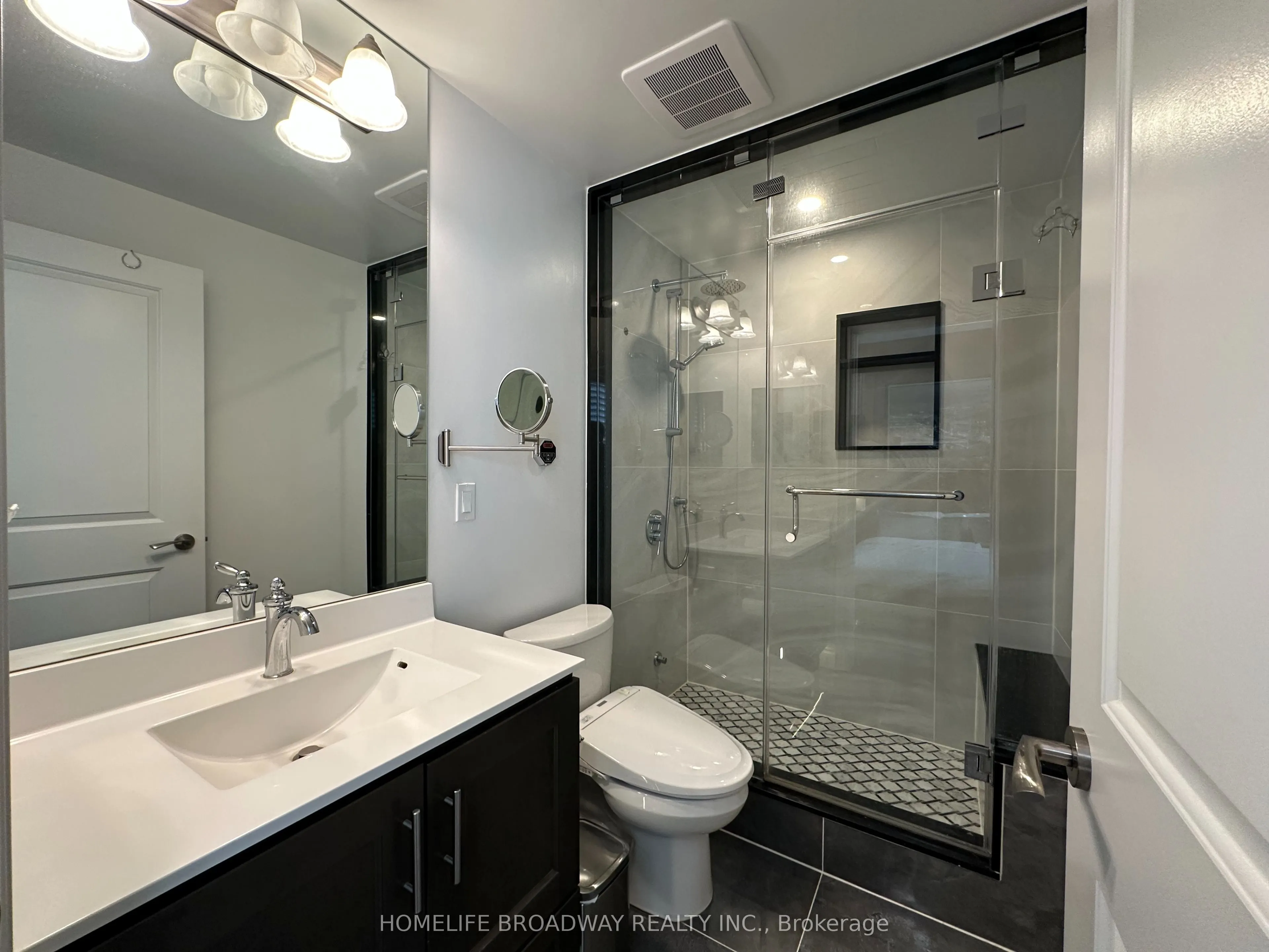 99 South Town Centre Boulevard #820
