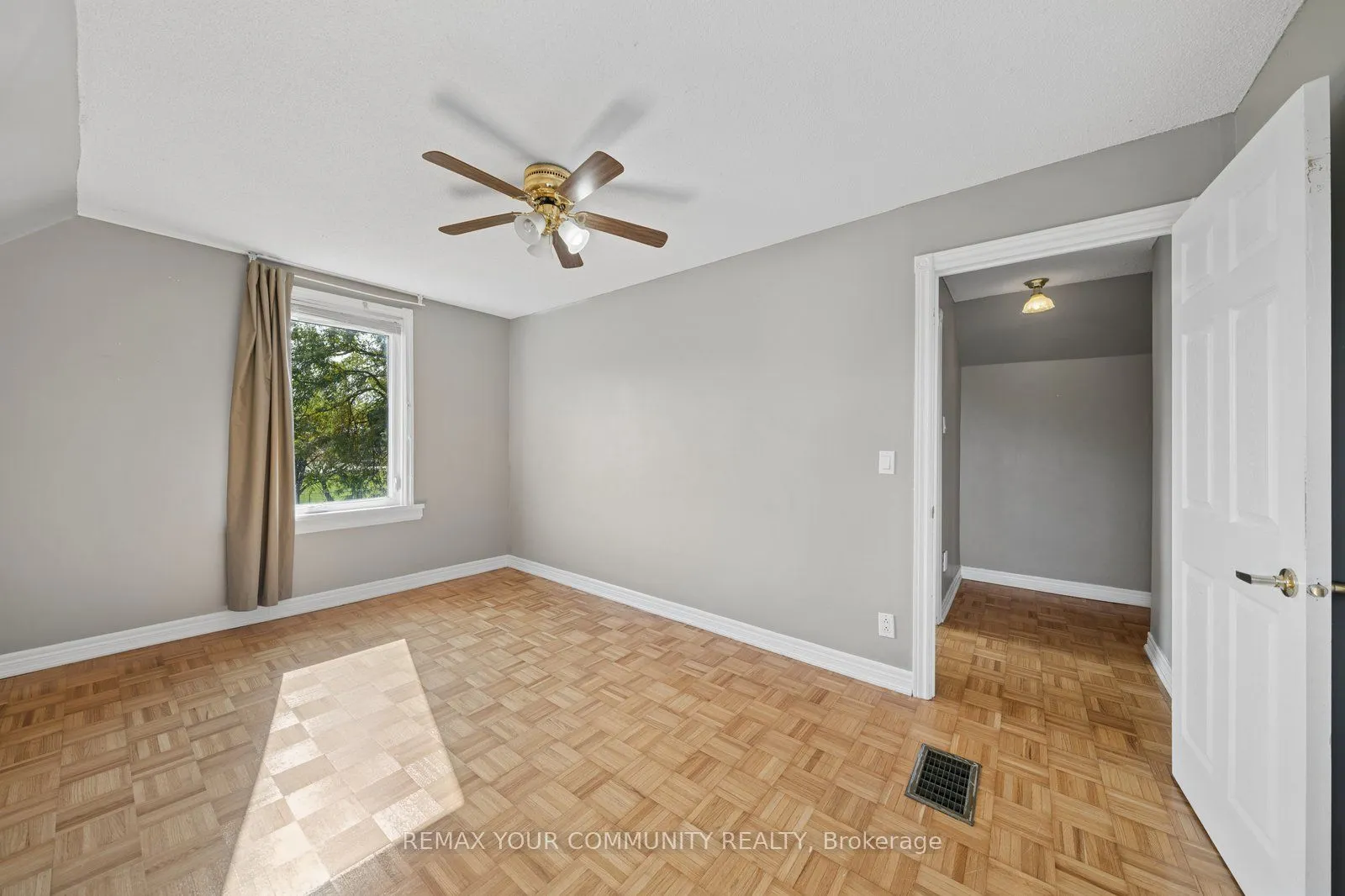 5440 Yonge Street