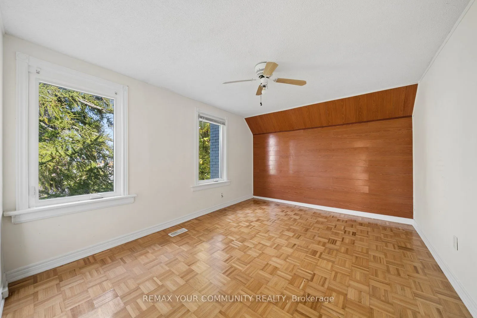 5440 Yonge Street