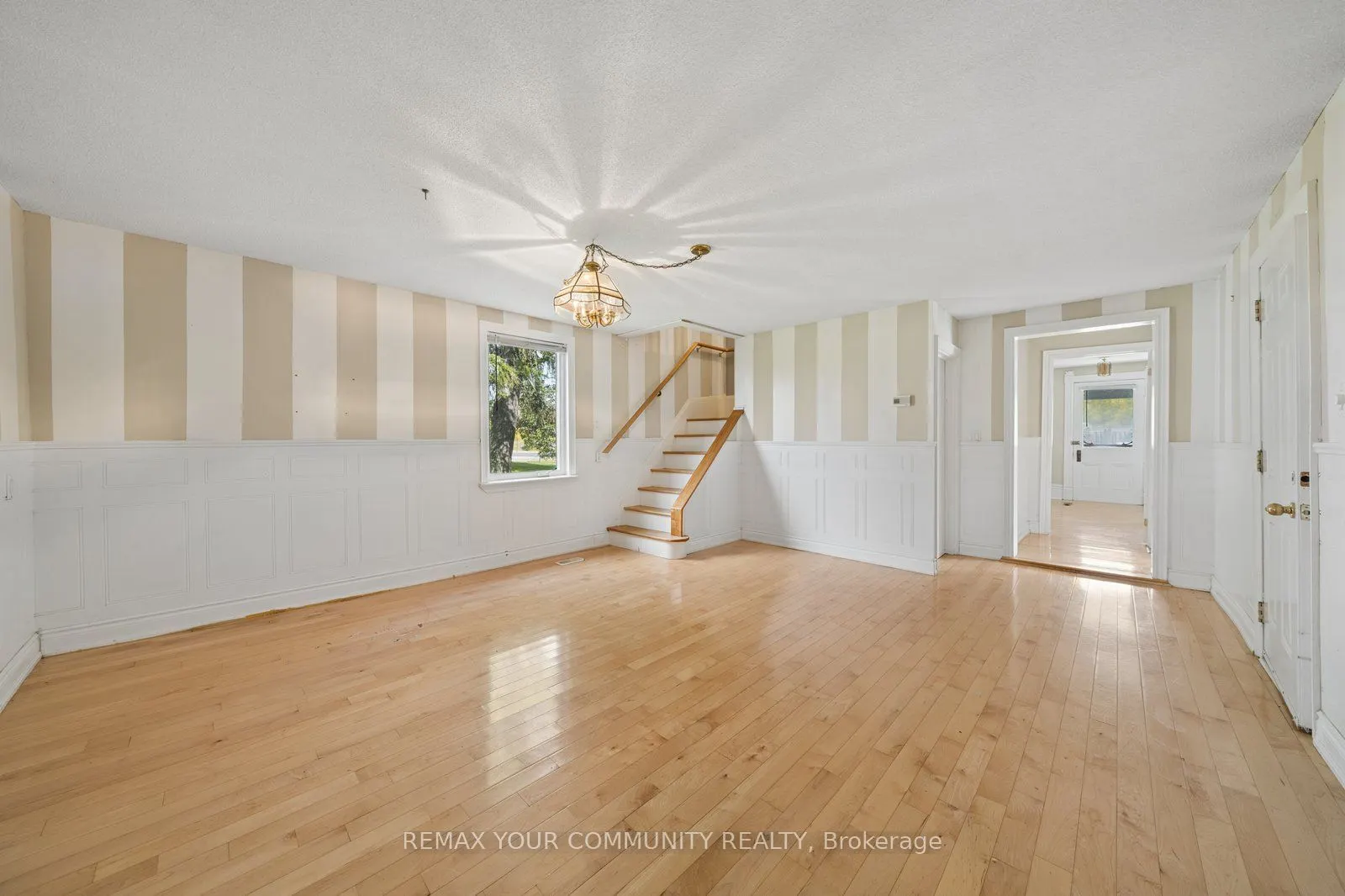5440 Yonge Street