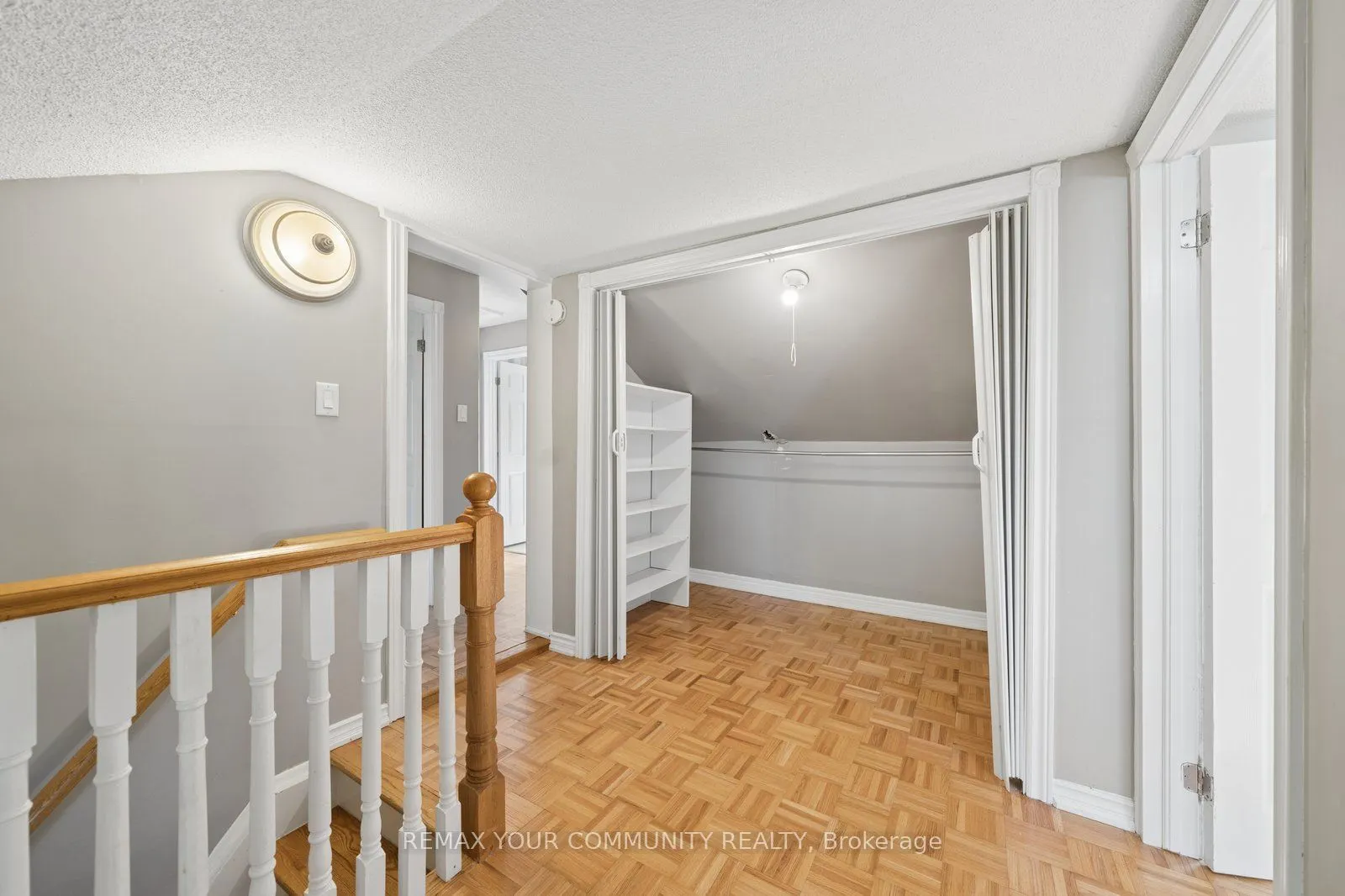 5440 Yonge Street
