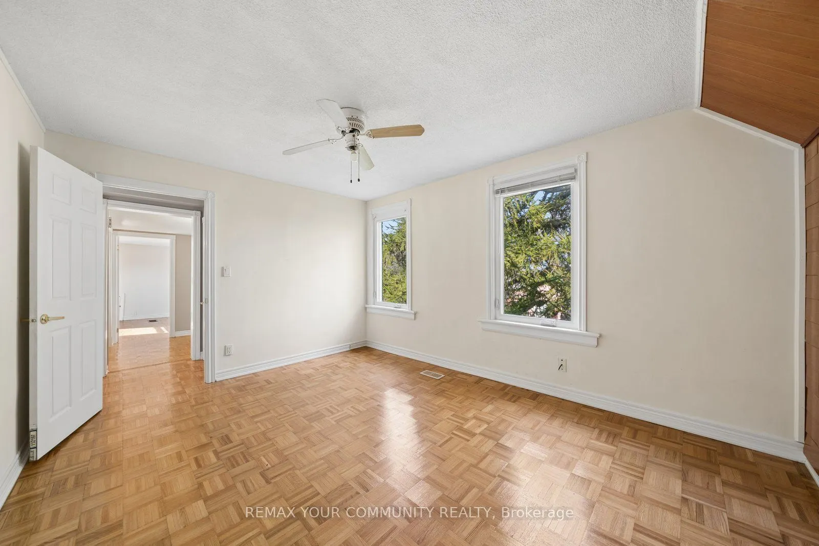 5440 Yonge Street
