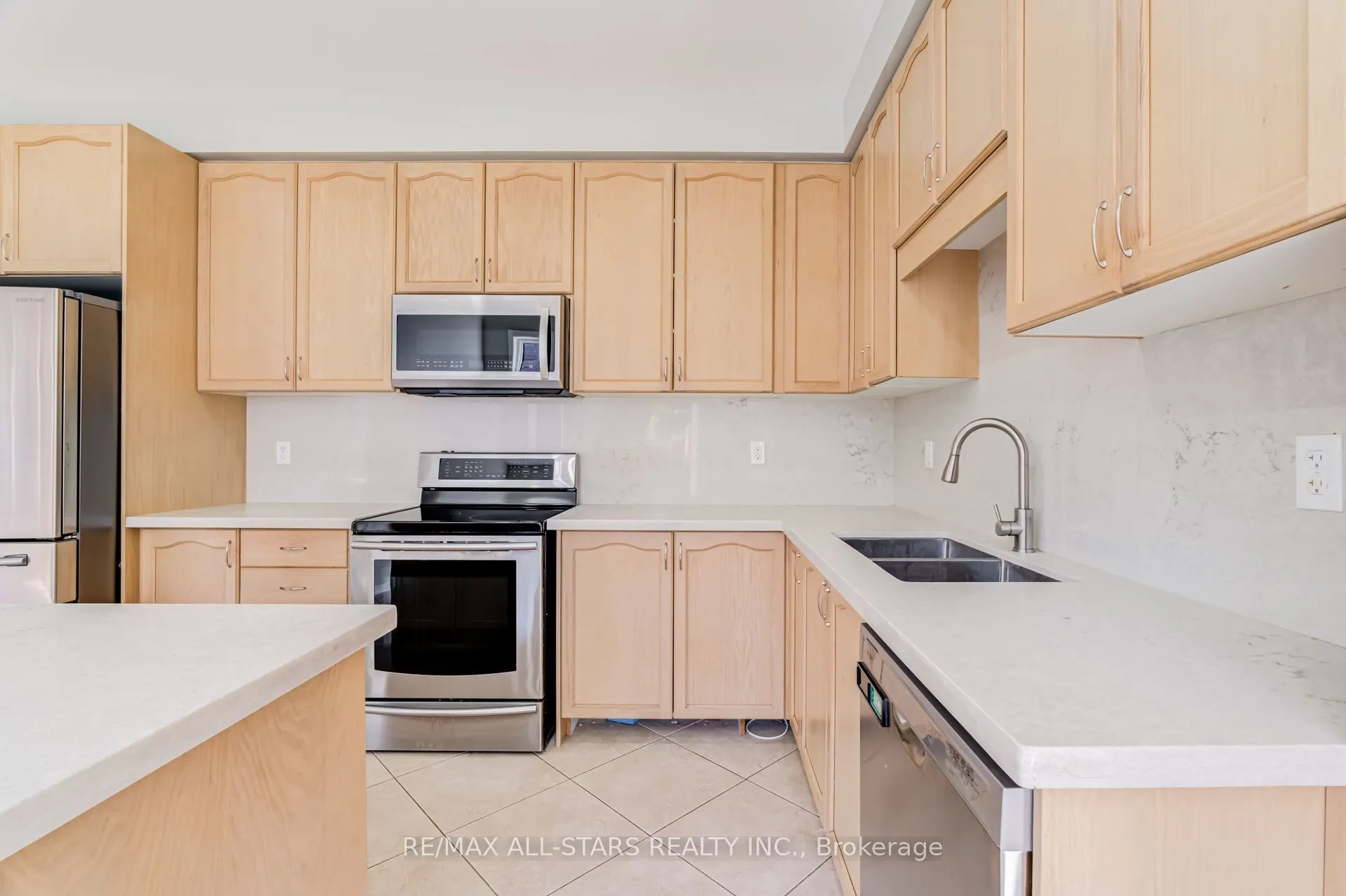 106 Creekland Avenue