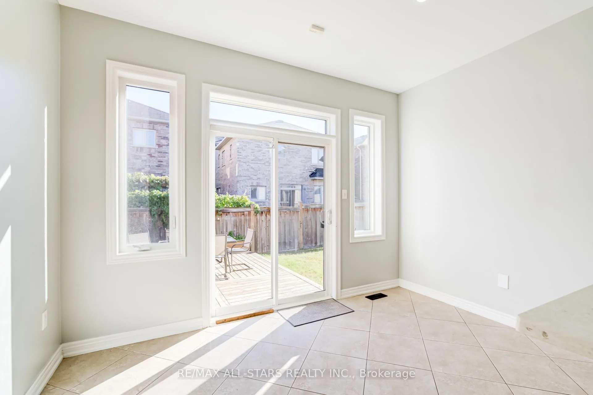 106 Creekland Avenue