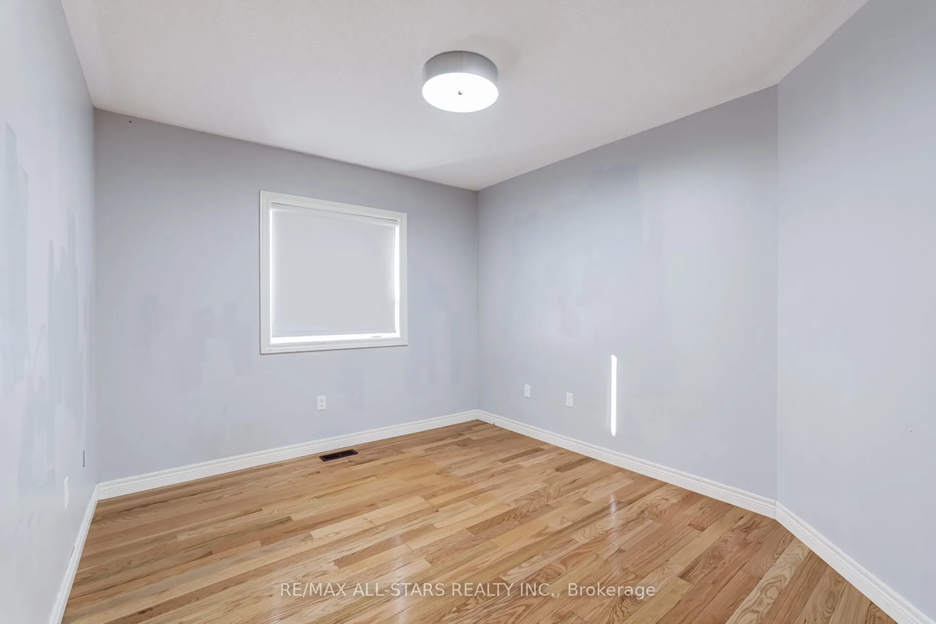 106 Creekland Avenue