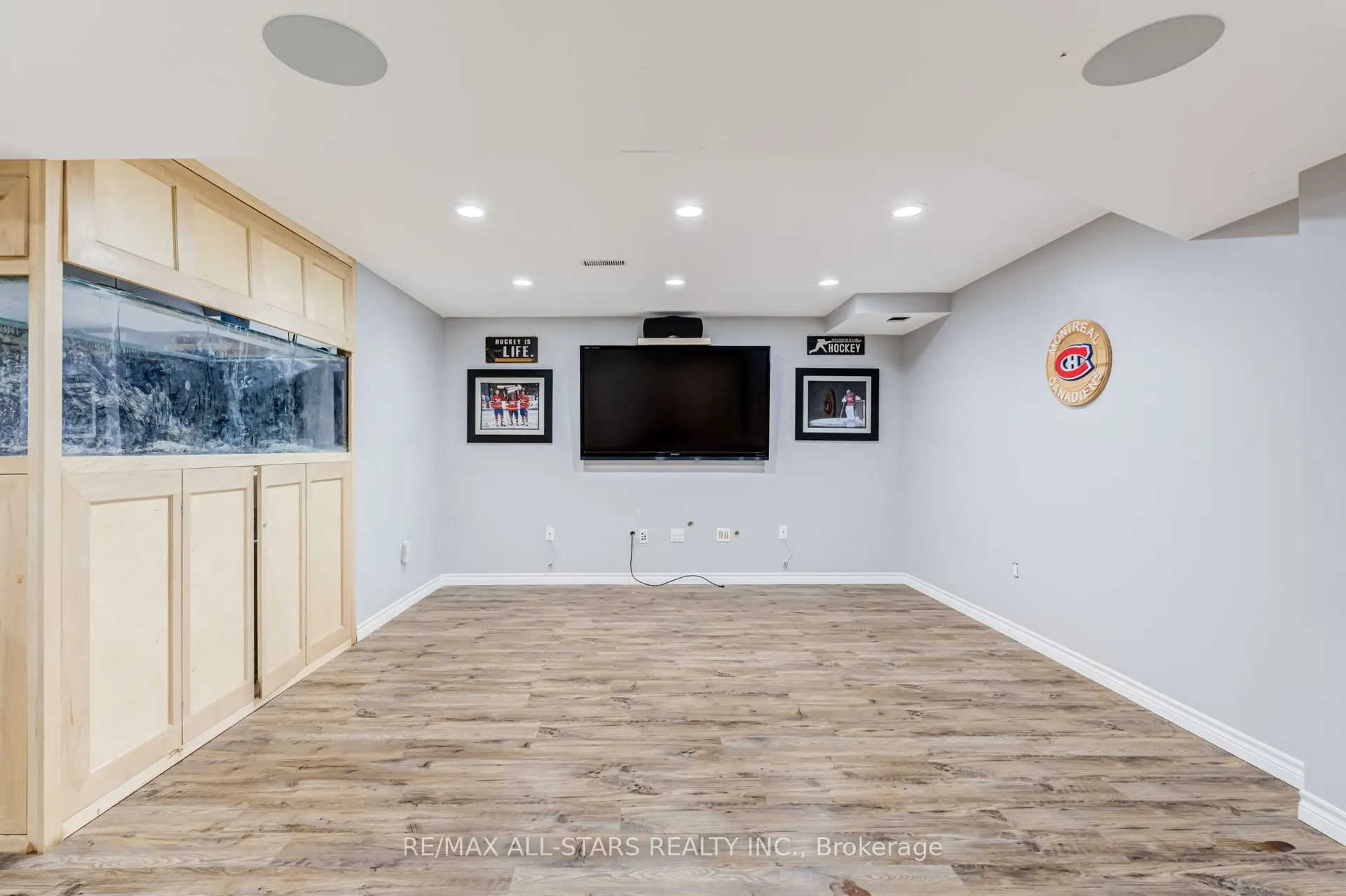 106 Creekland Avenue