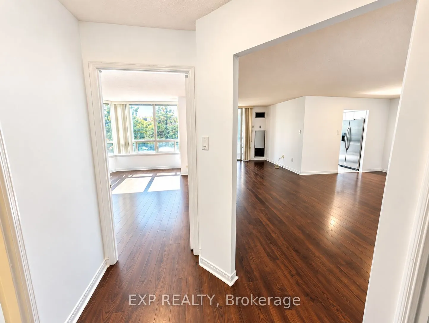 7250 Yonge Street #206
