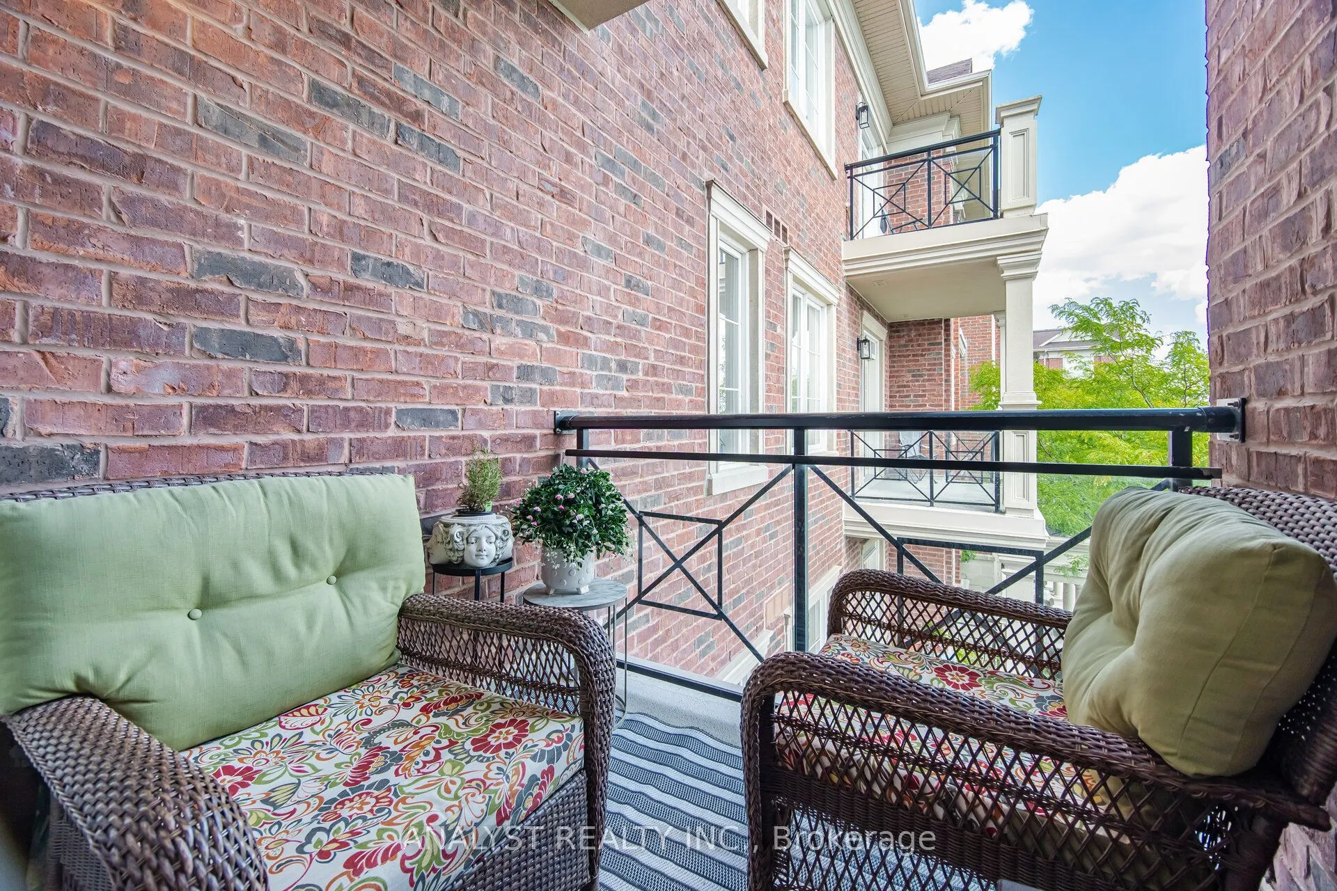 9519 Keele Street #221