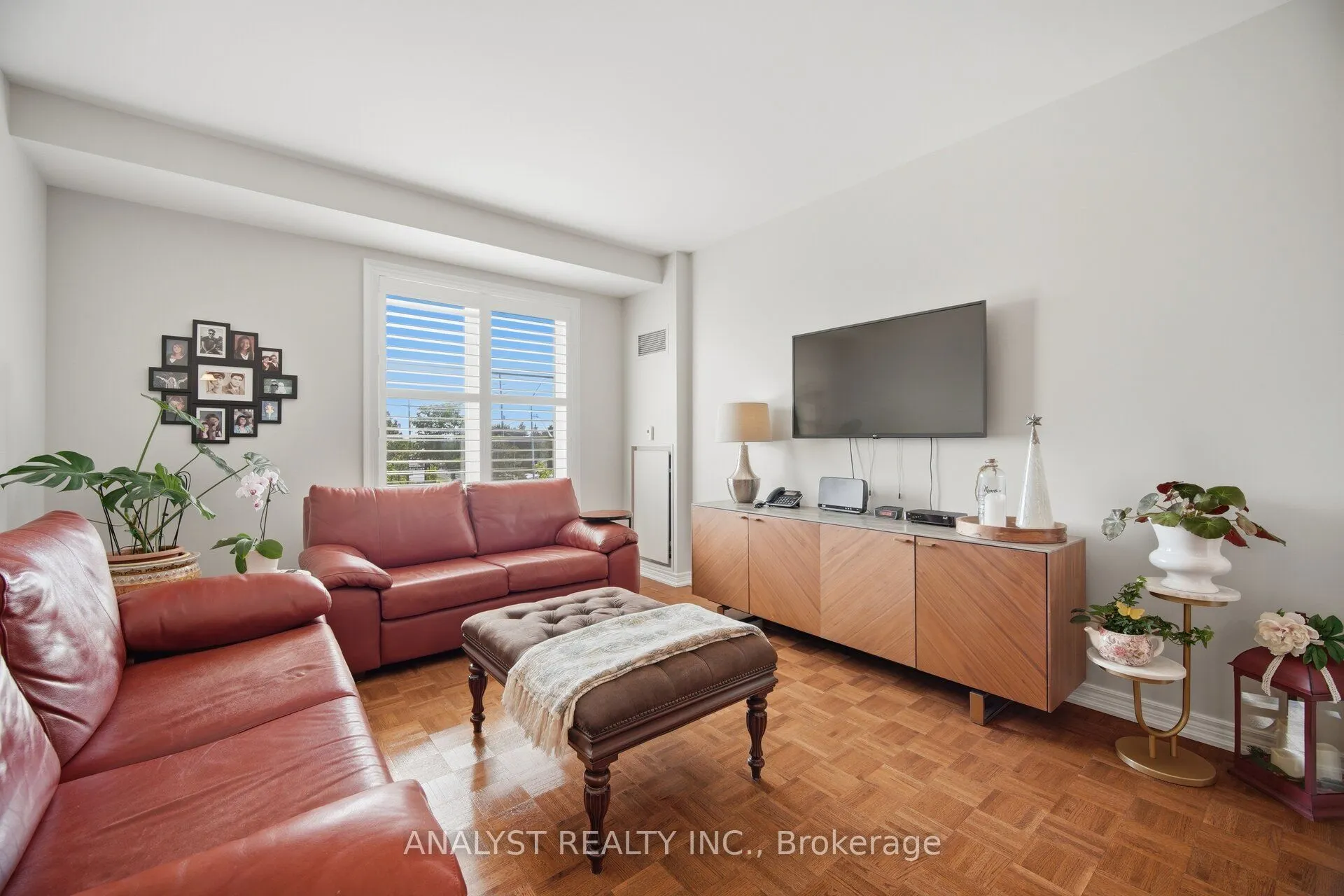 9519 Keele Street #221