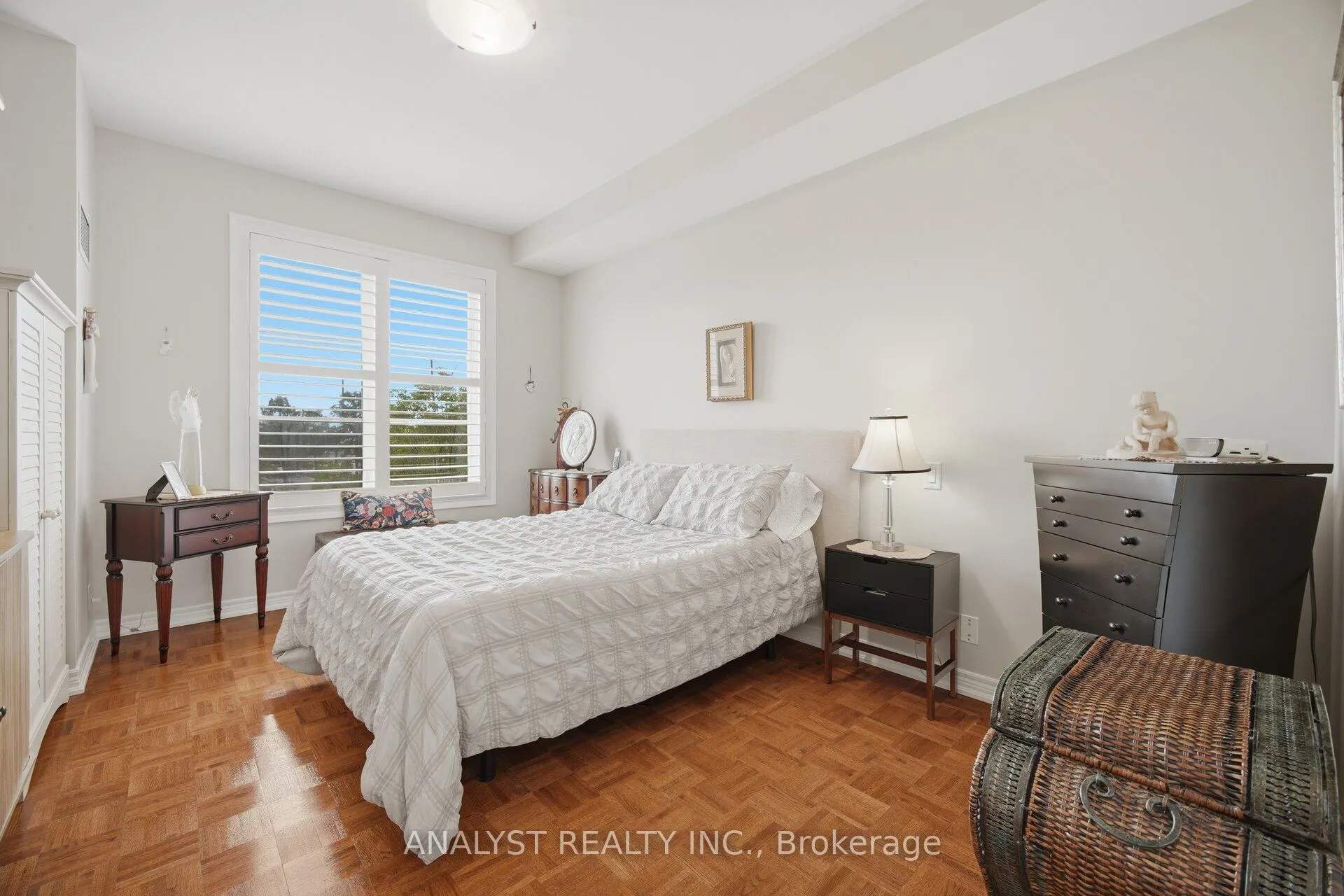 9519 Keele Street #221