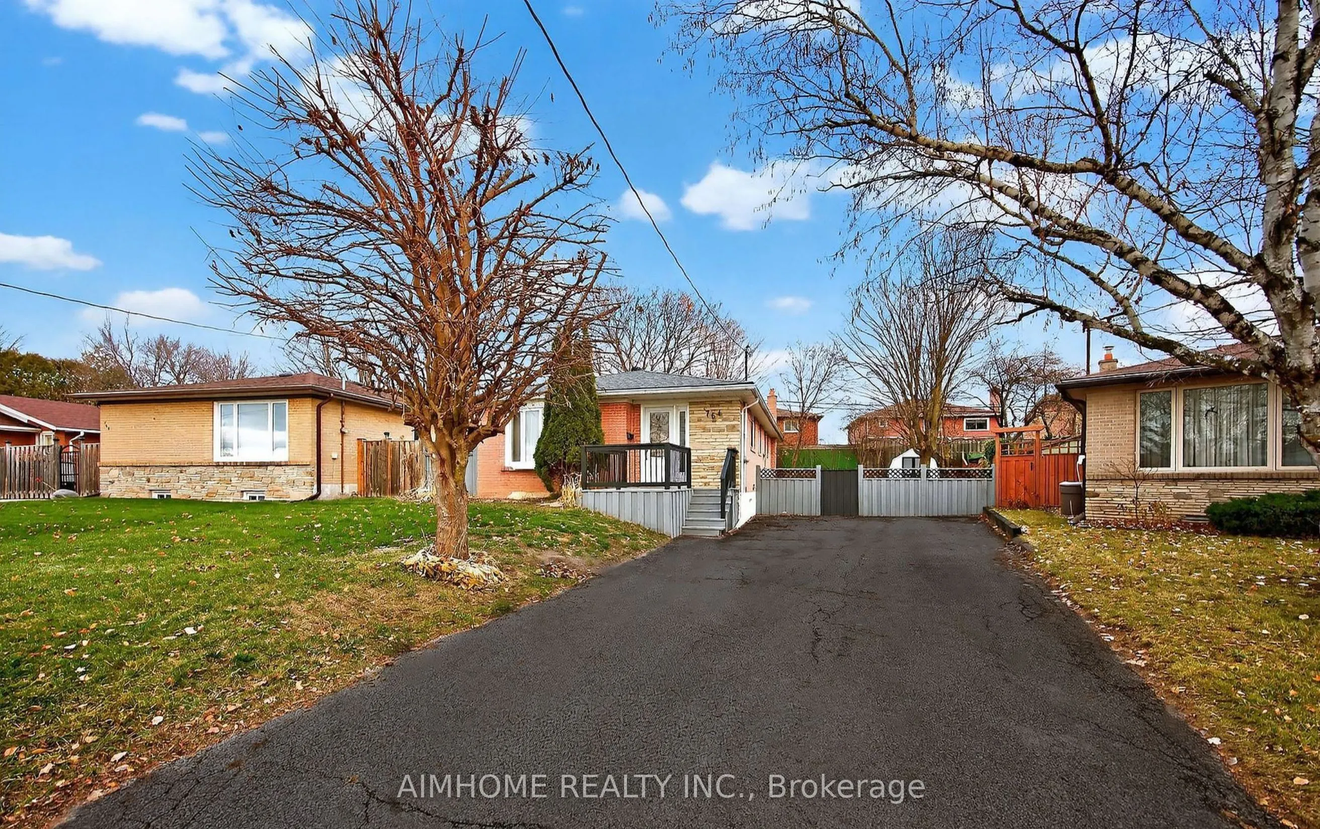 764 Botany Hill(Lower Unit) Crescent