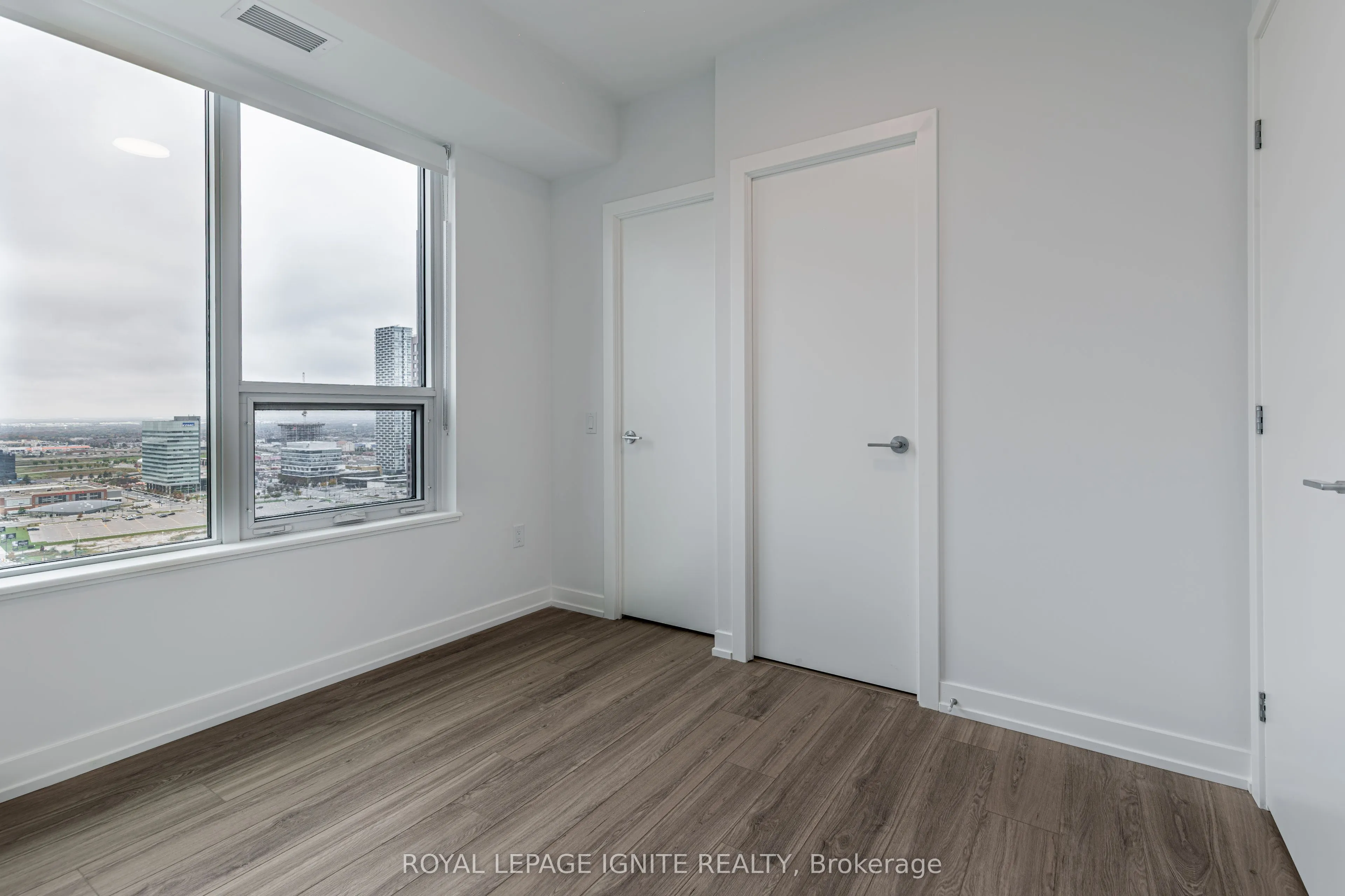 5 Meadowdale Road #2208