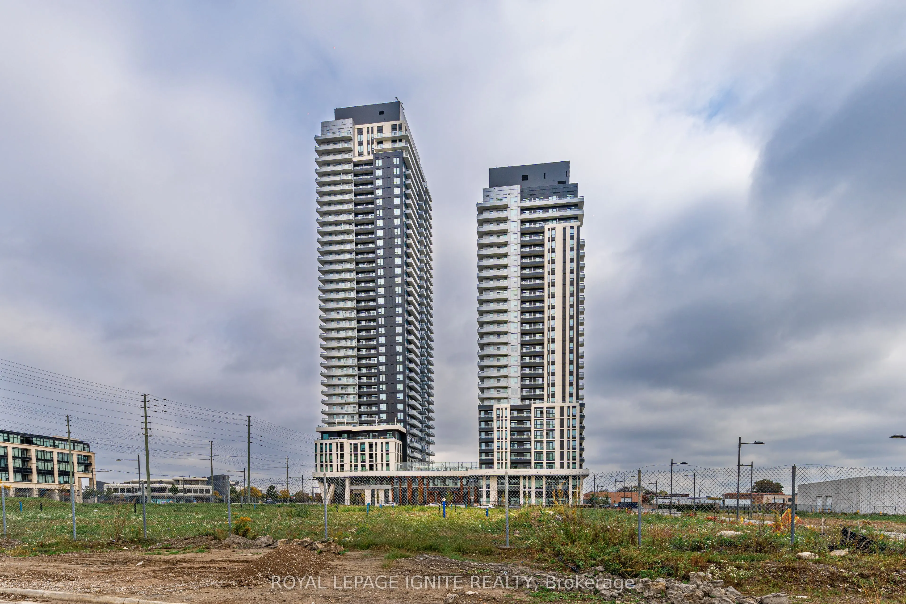5 Meadowdale Road #2208