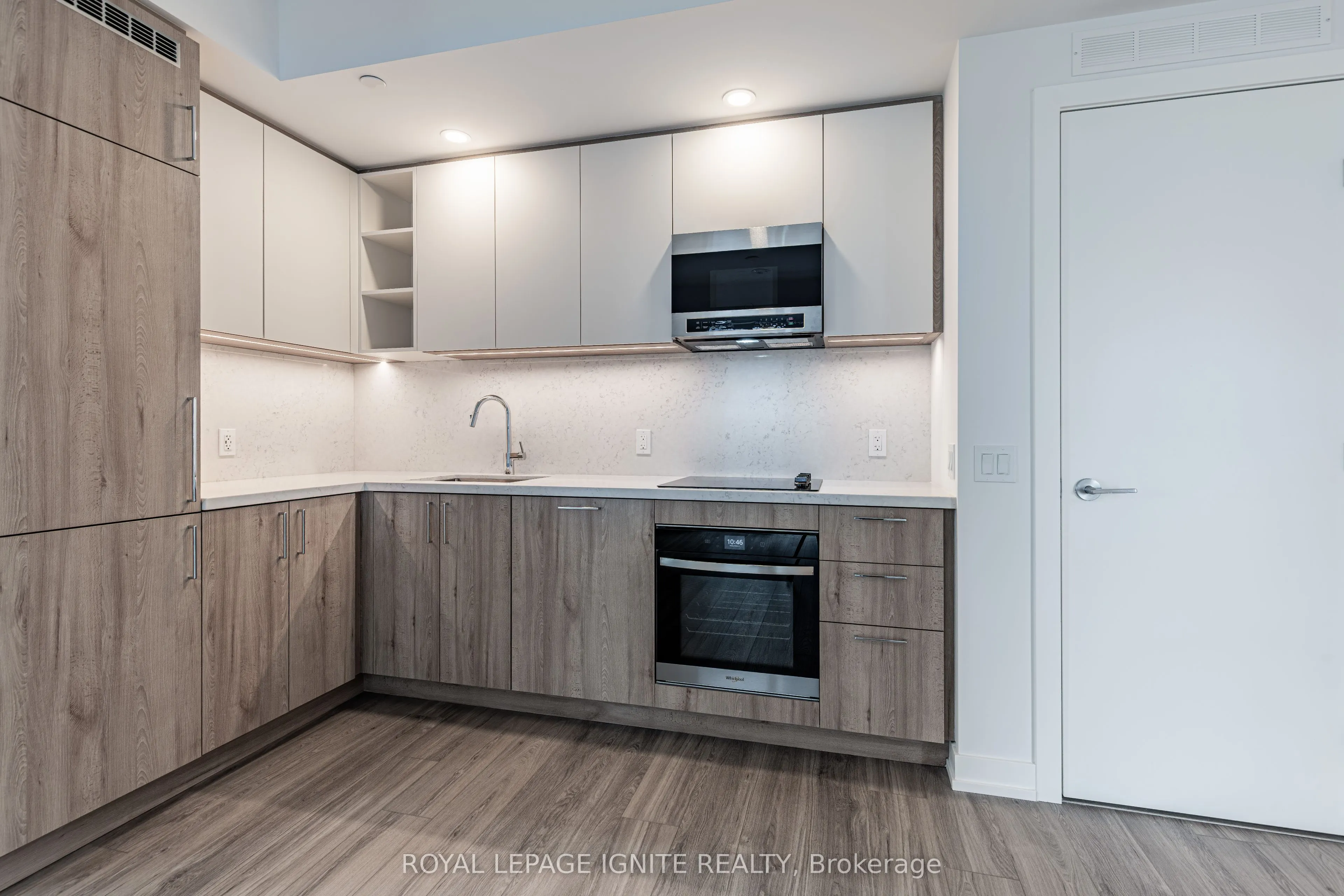 5 Meadowdale Road #2208