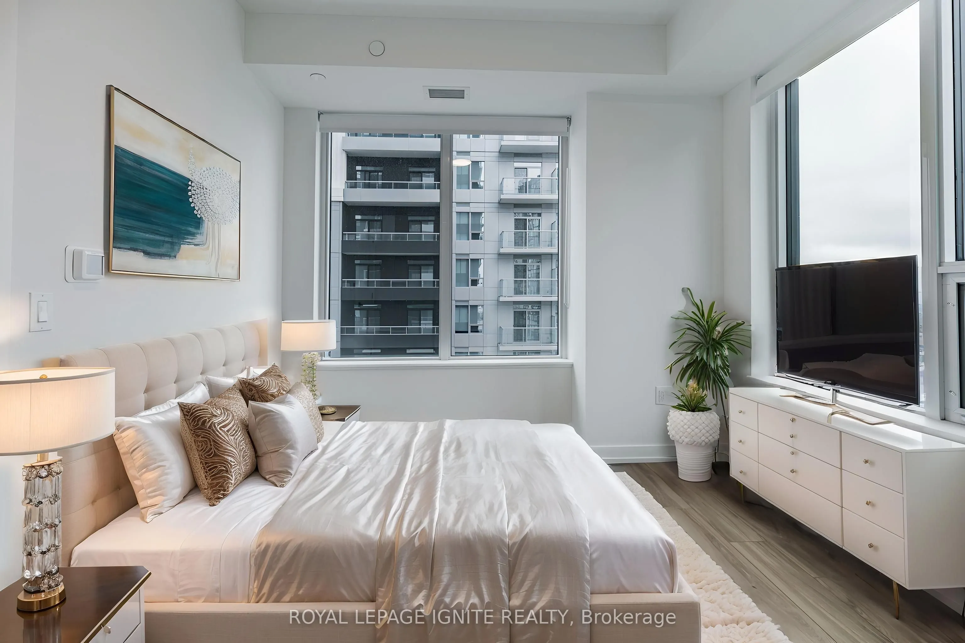 5 Meadowdale Road #2208