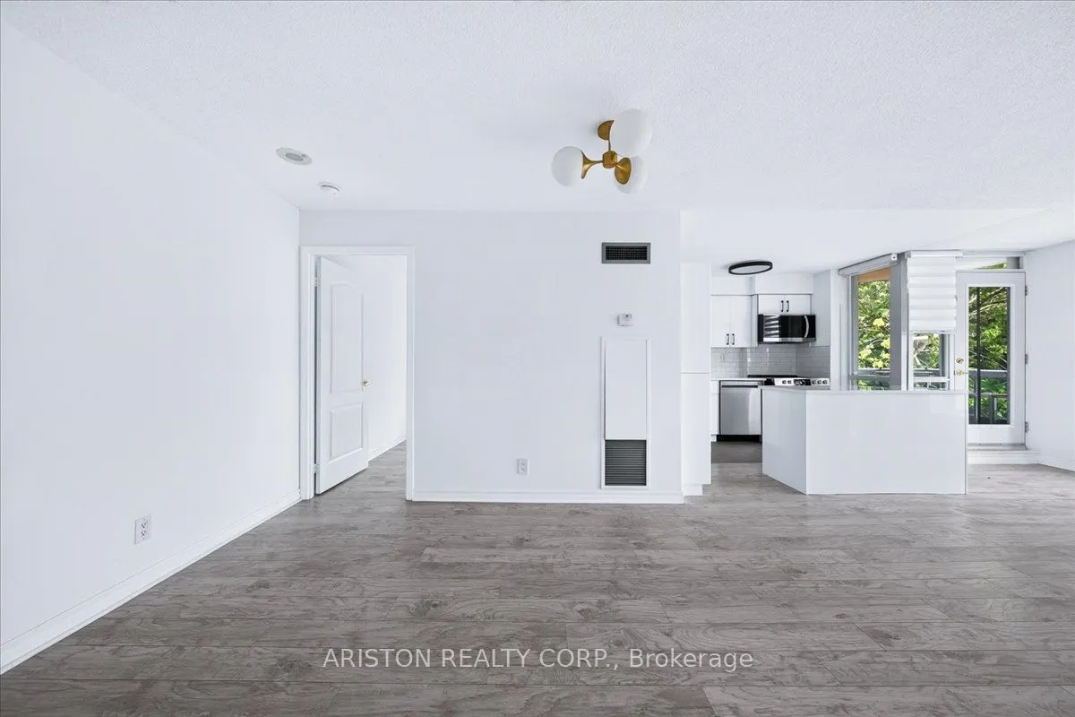 745 New Westminster Drive #409